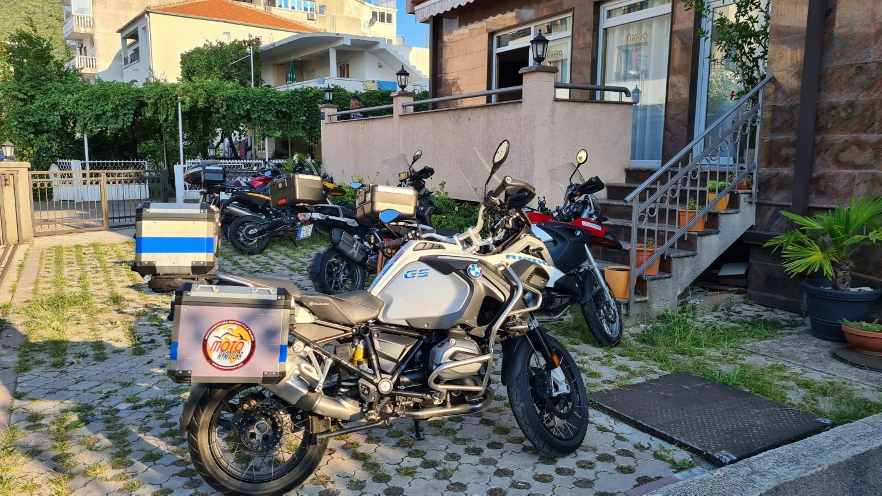 Property building in Hotel Fineso