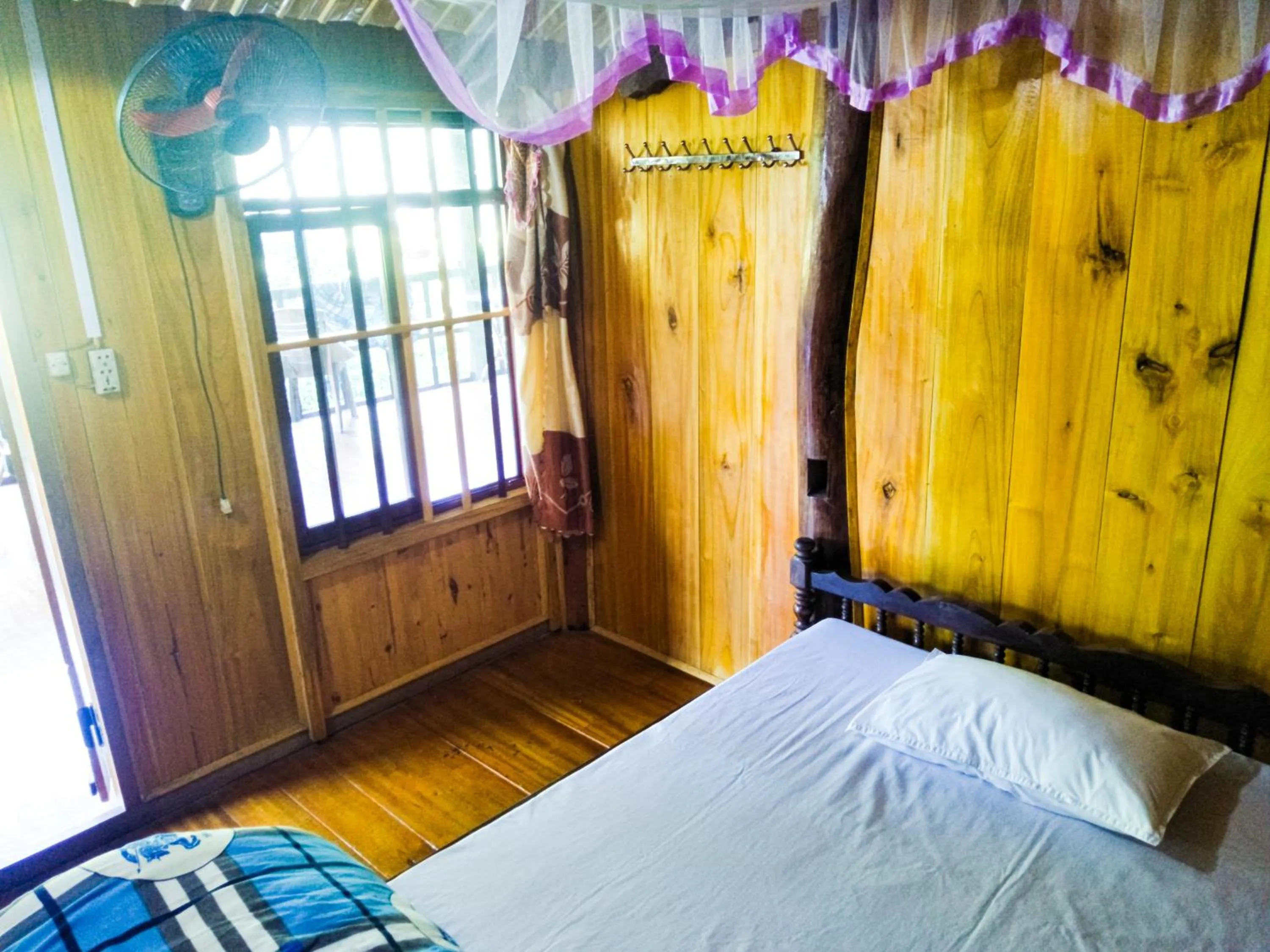 Bed in Ba Be lake-Huyền Hào Homestay