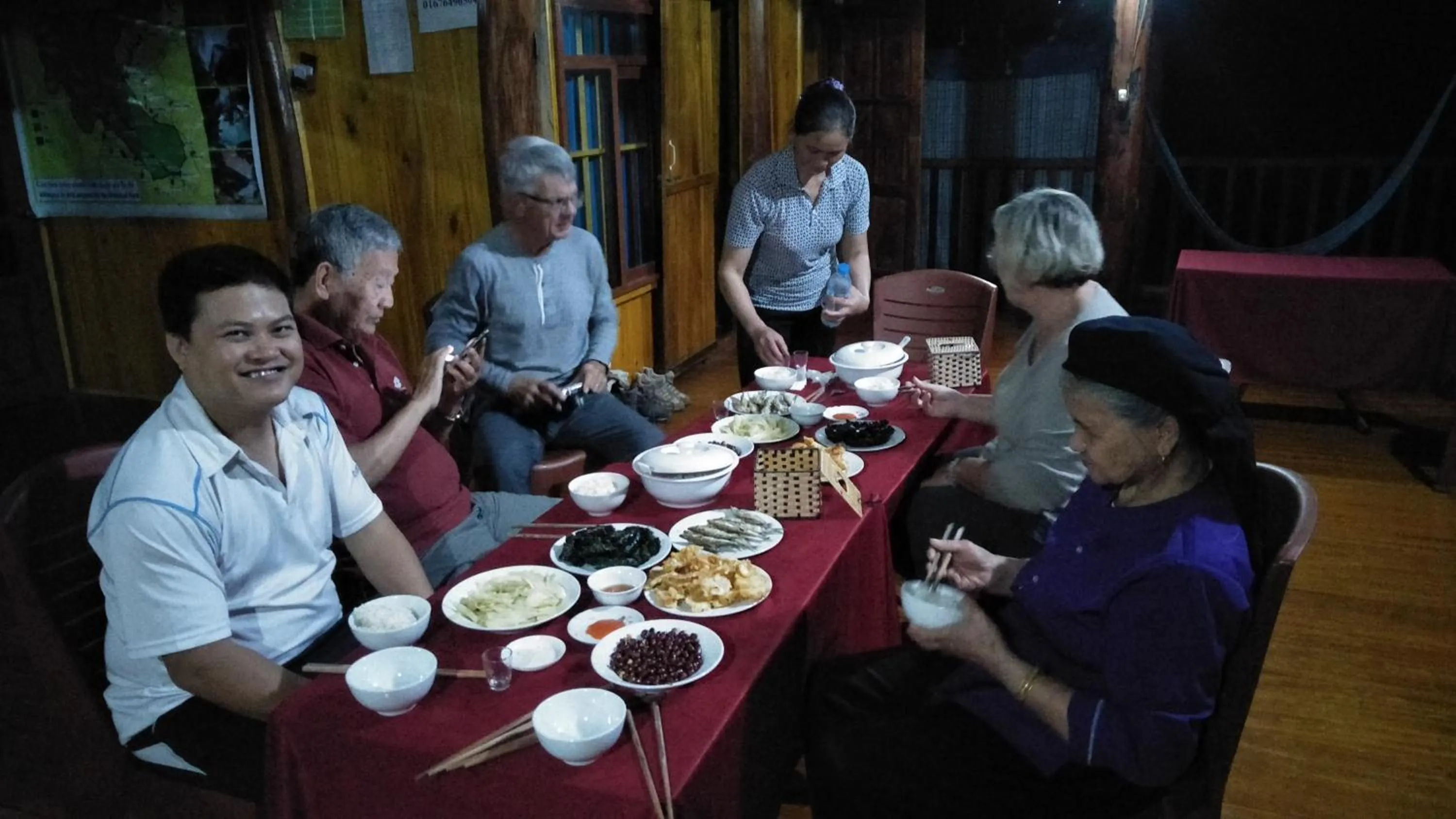Ba Be lake-Huyền Hào Homestay