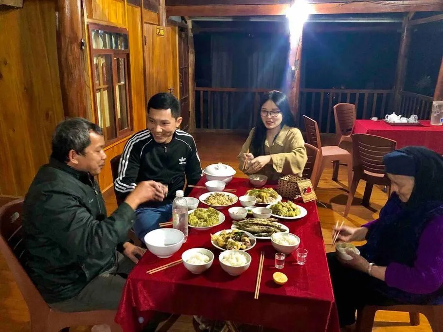 Ba Be lake-Huyền Hào Homestay