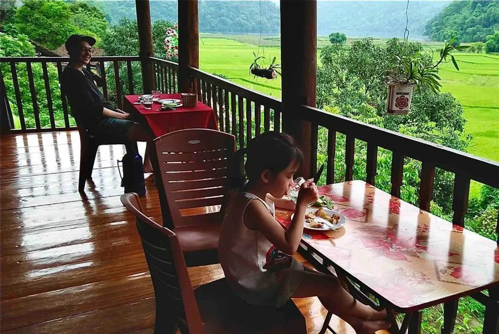 Ba Be lake-Huyền Hào Homestay
