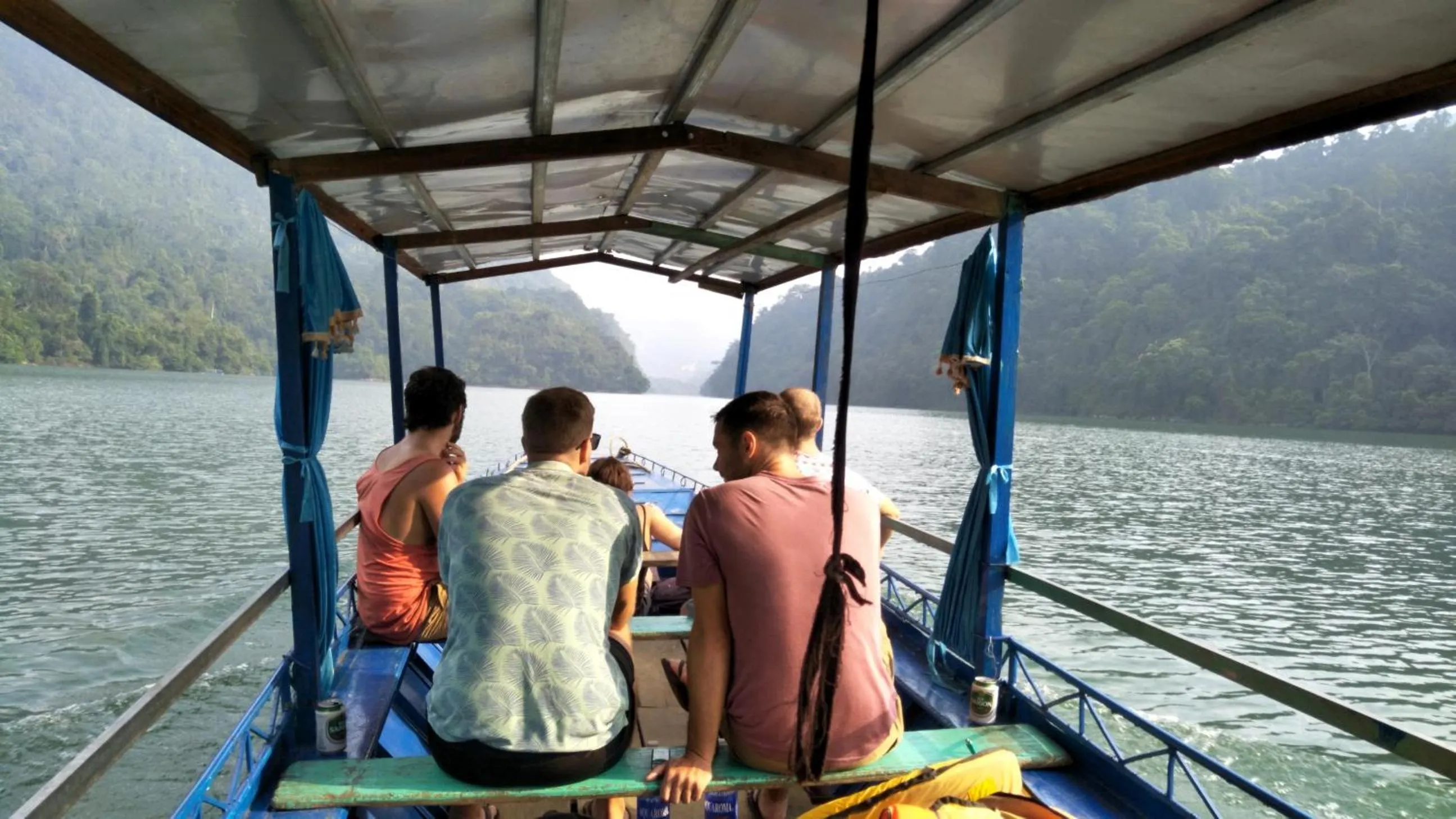 Ba Be lake-Huyền Hào Homestay