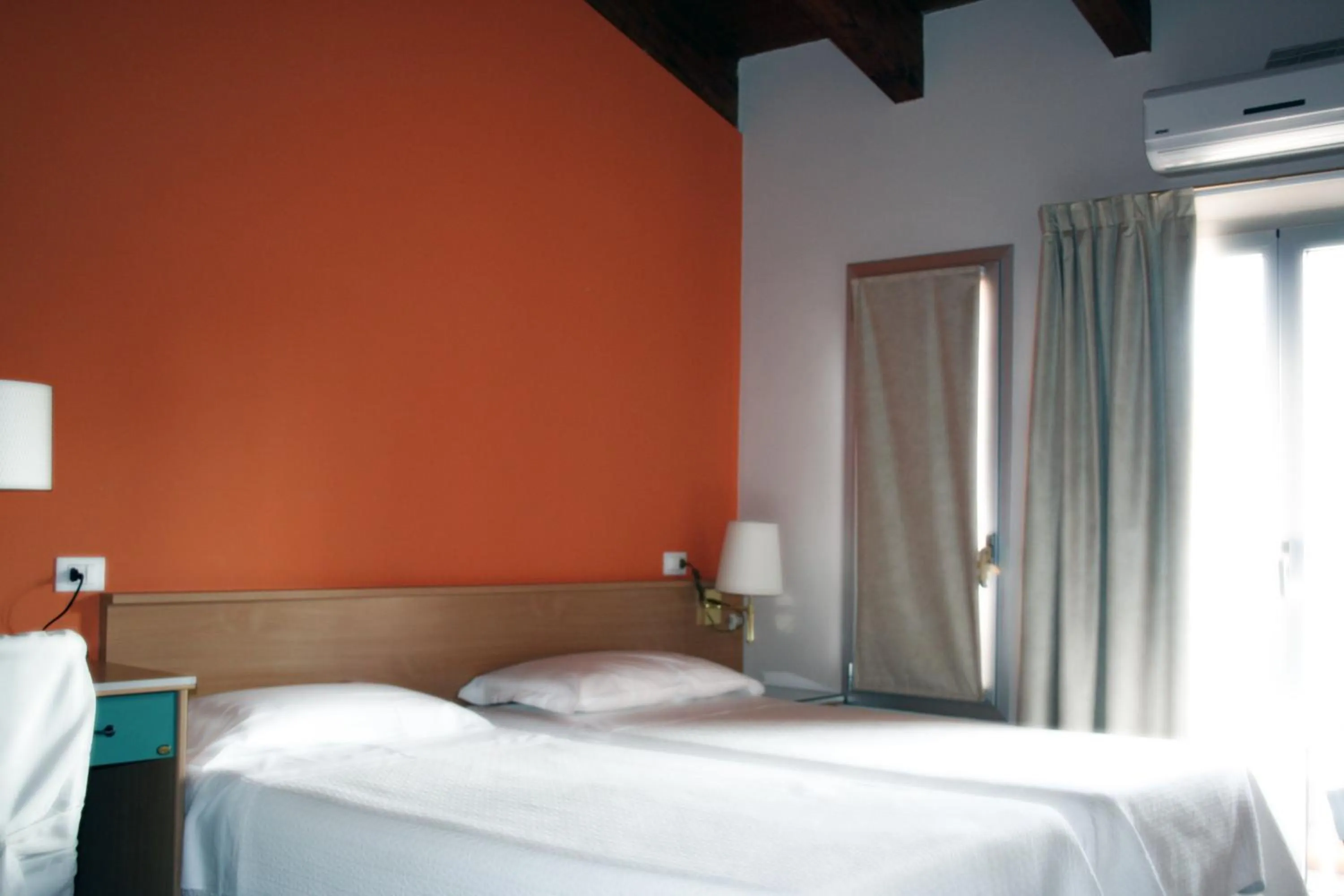Day, Bed in Hotel La Rosta