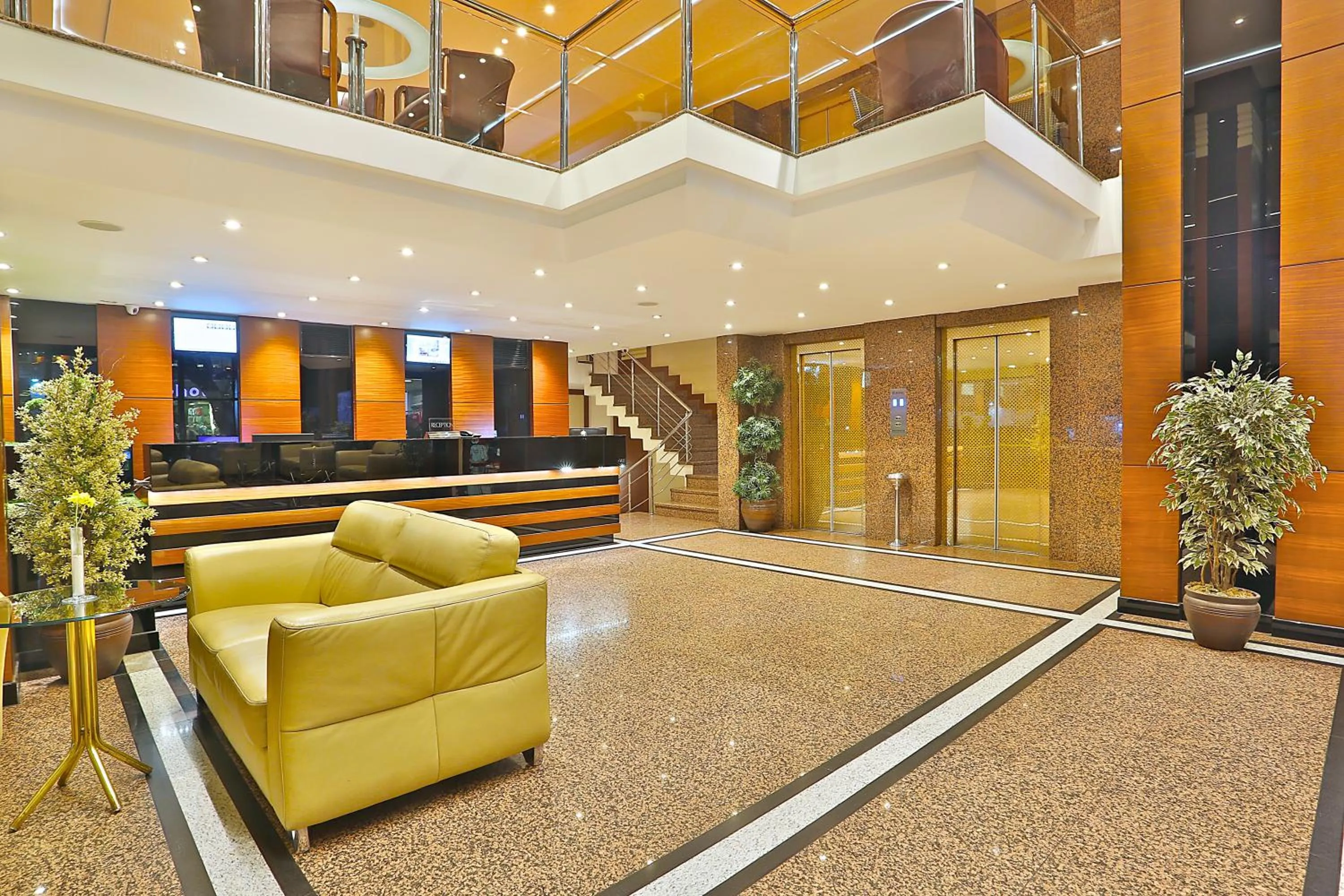 Lobby or reception in Grand Madrid Hotel