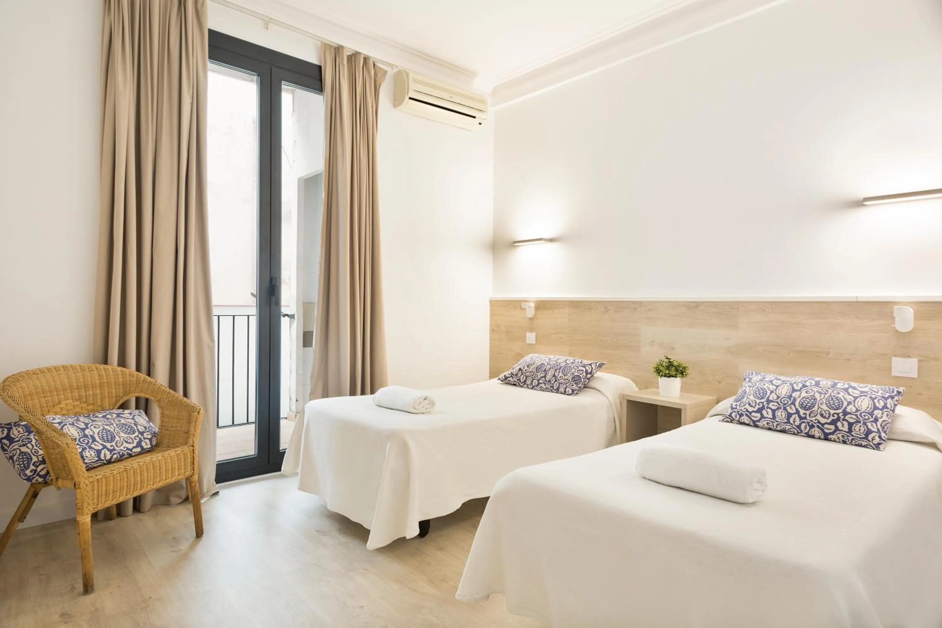 Bed in BcnStop Parc Güell