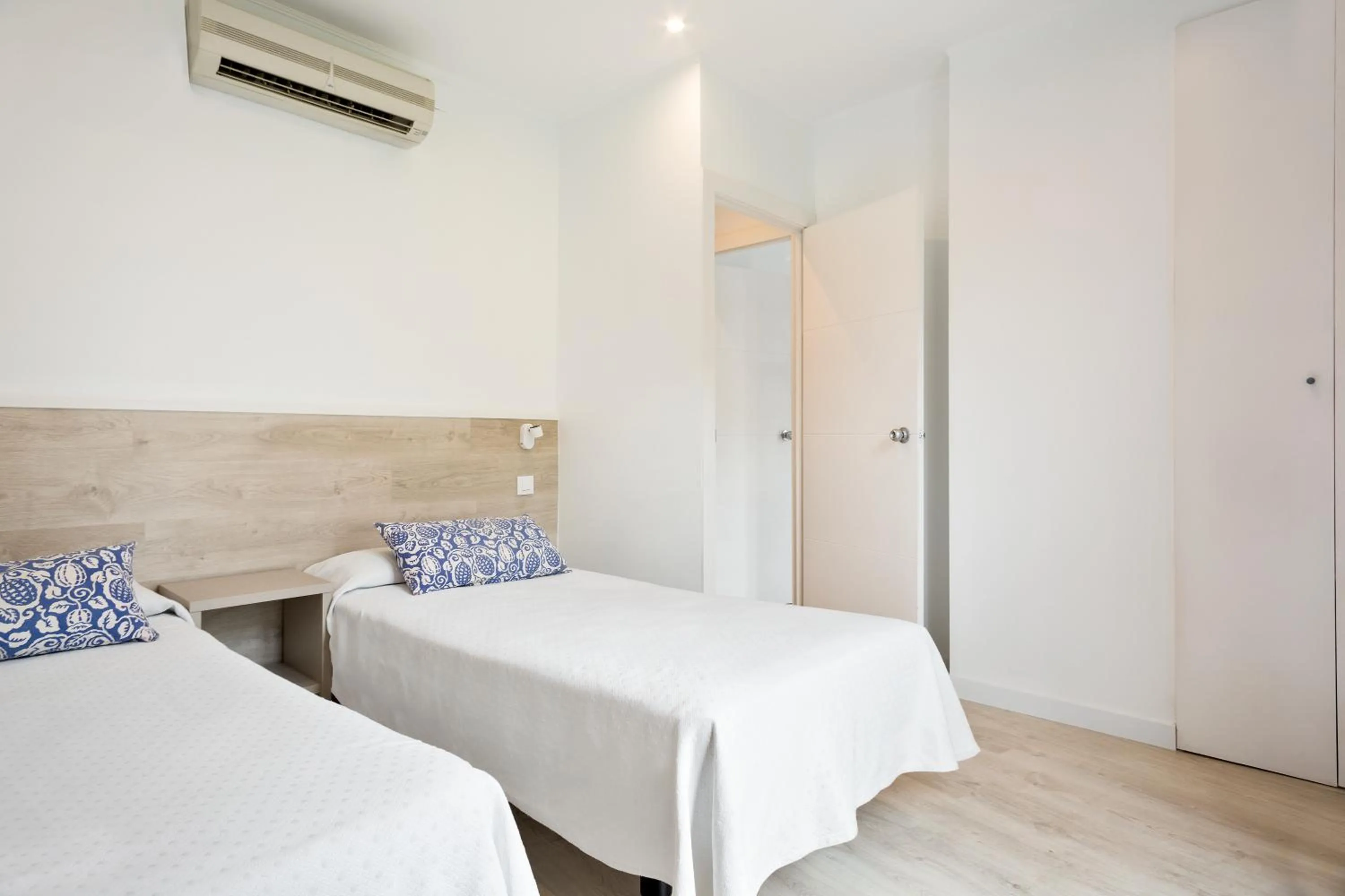 Bed in BcnStop Parc Güell