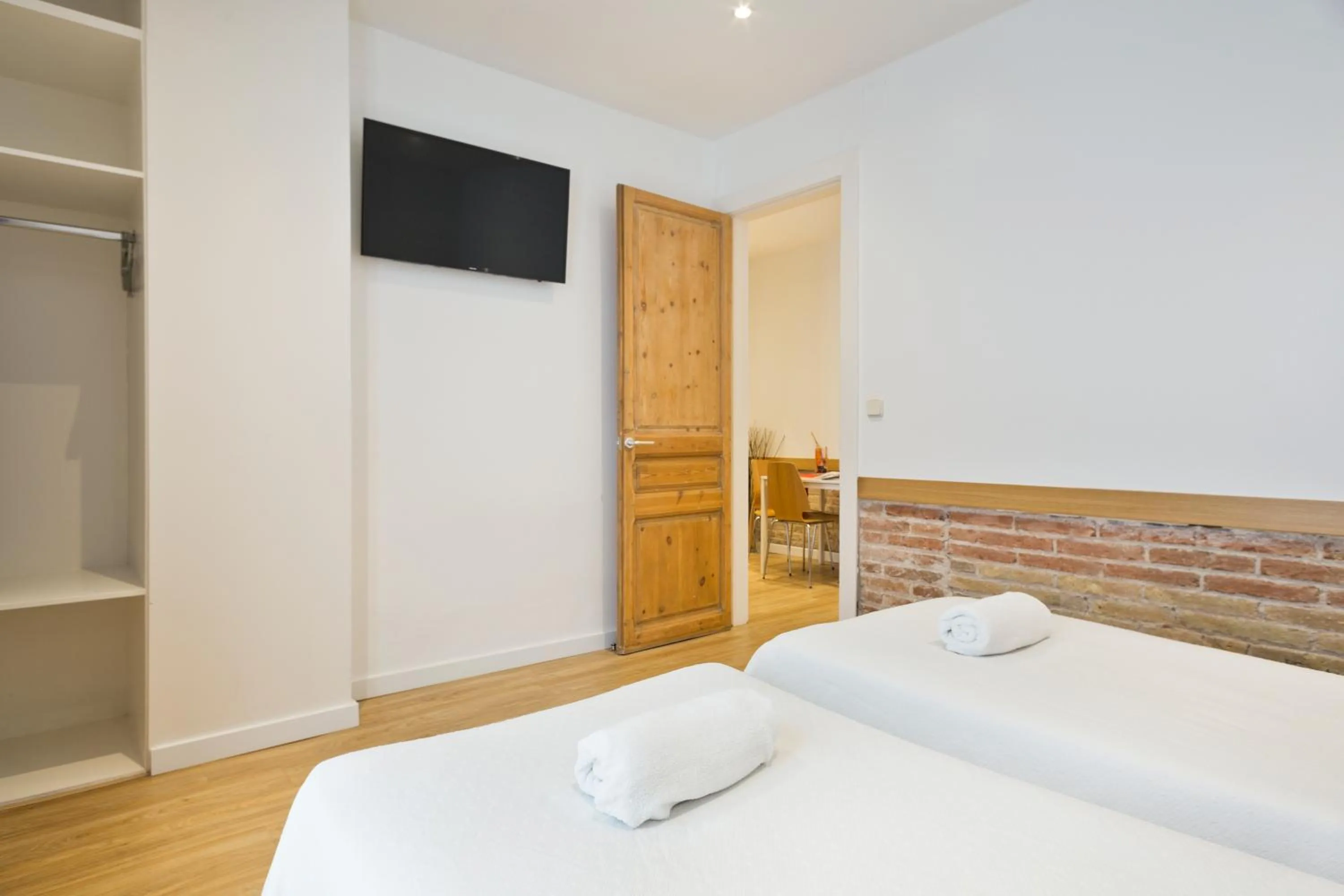 Bed in BcnStop Parc Güell