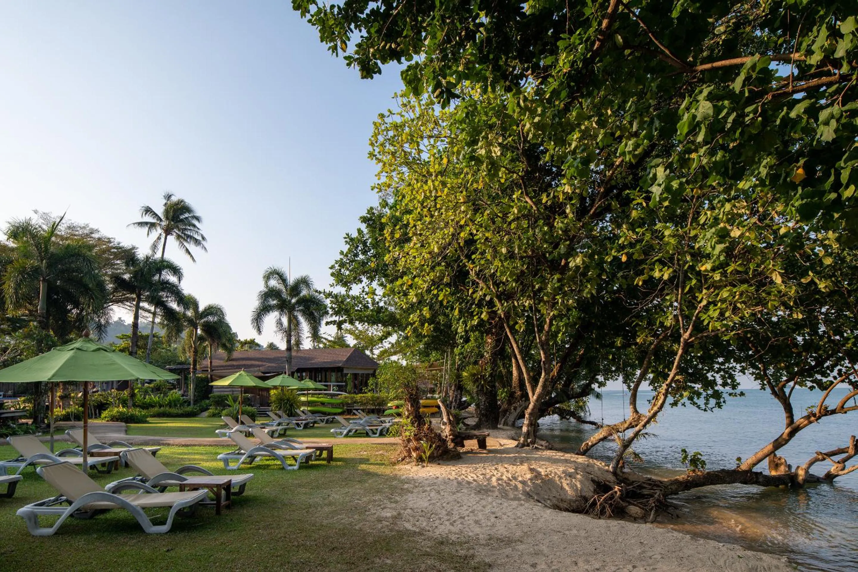 Beach in GajaPuri Resort Koh Chang