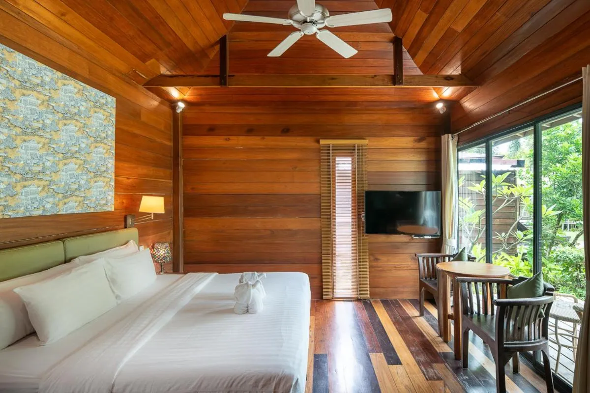 Bedroom, Bed in GajaPuri Resort Koh Chang