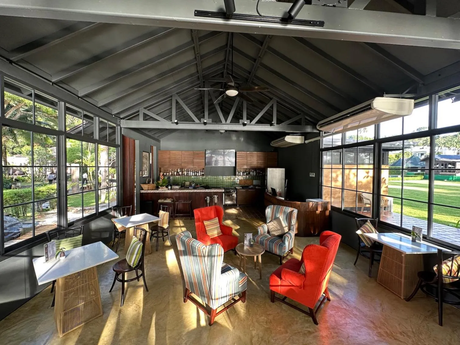 Restaurant/places to eat in GajaPuri Resort Koh Chang