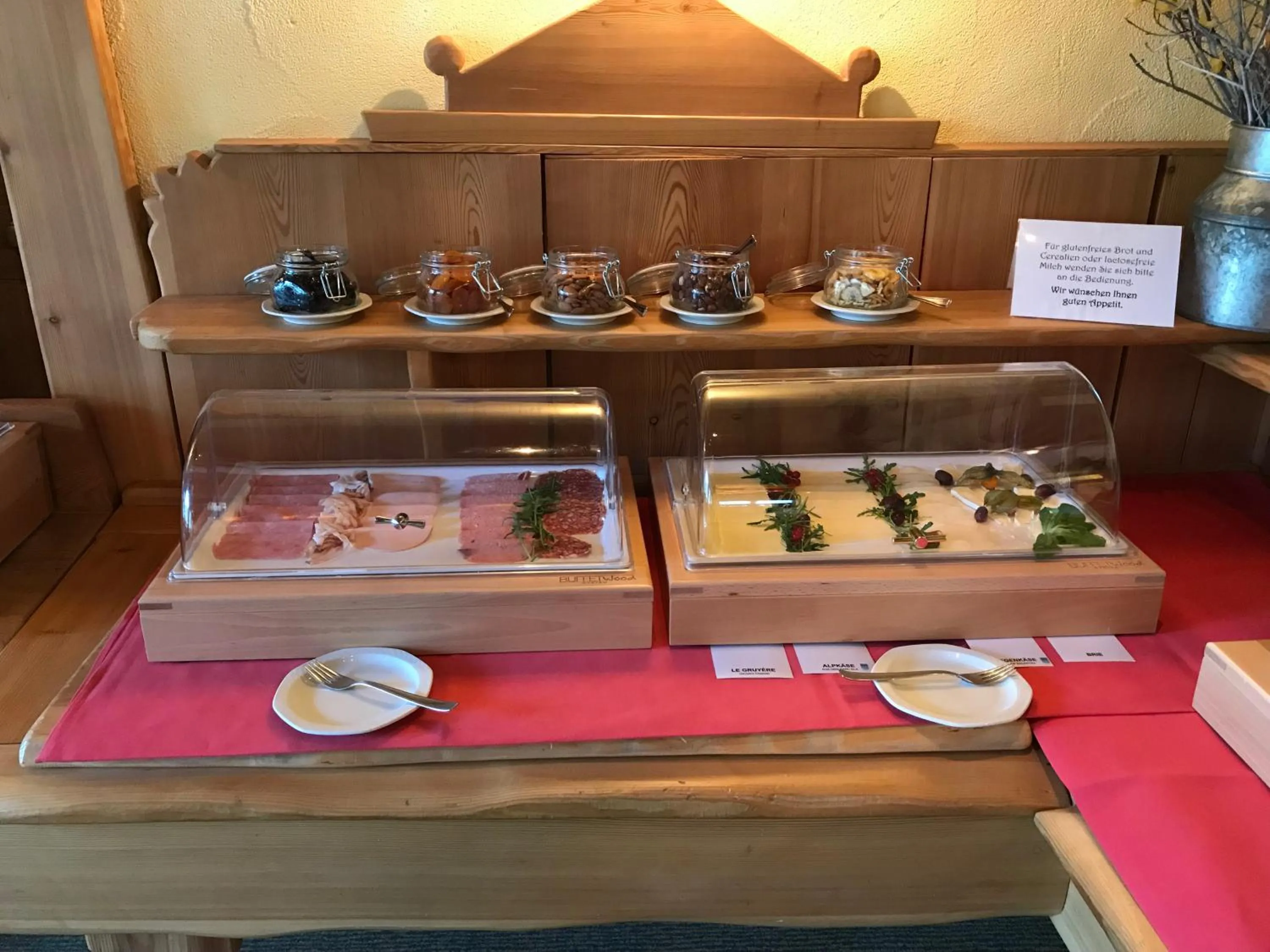 Buffet breakfast in DANILO Savognin