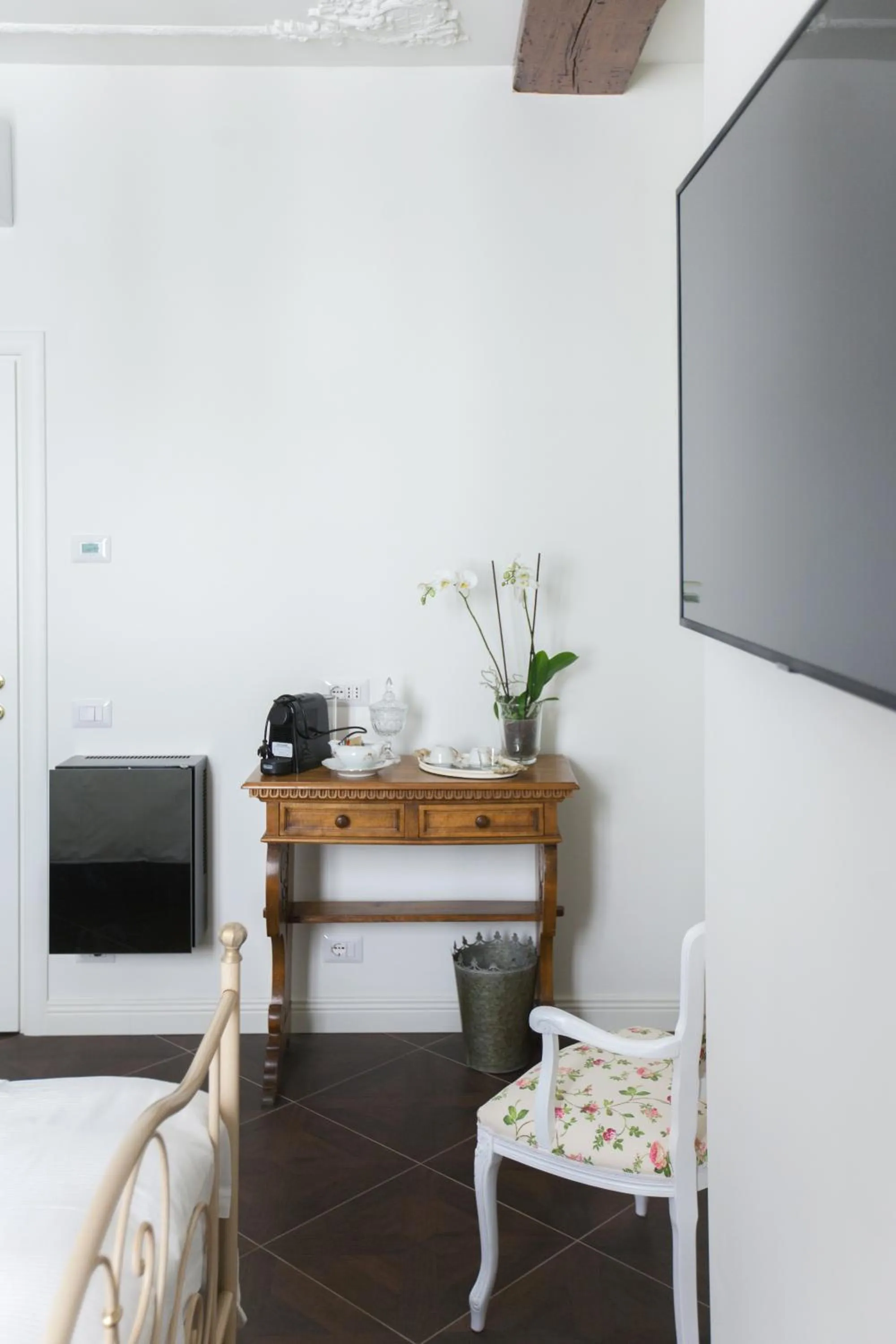 TV and multimedia in Alessia's Place