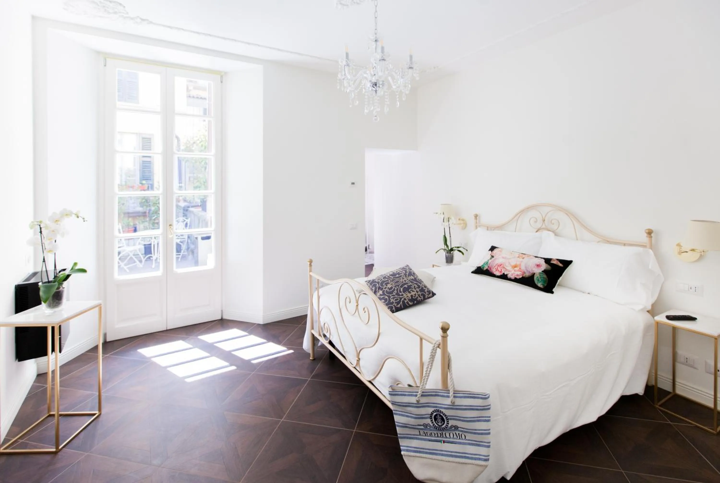 Bed in Alessia's Place