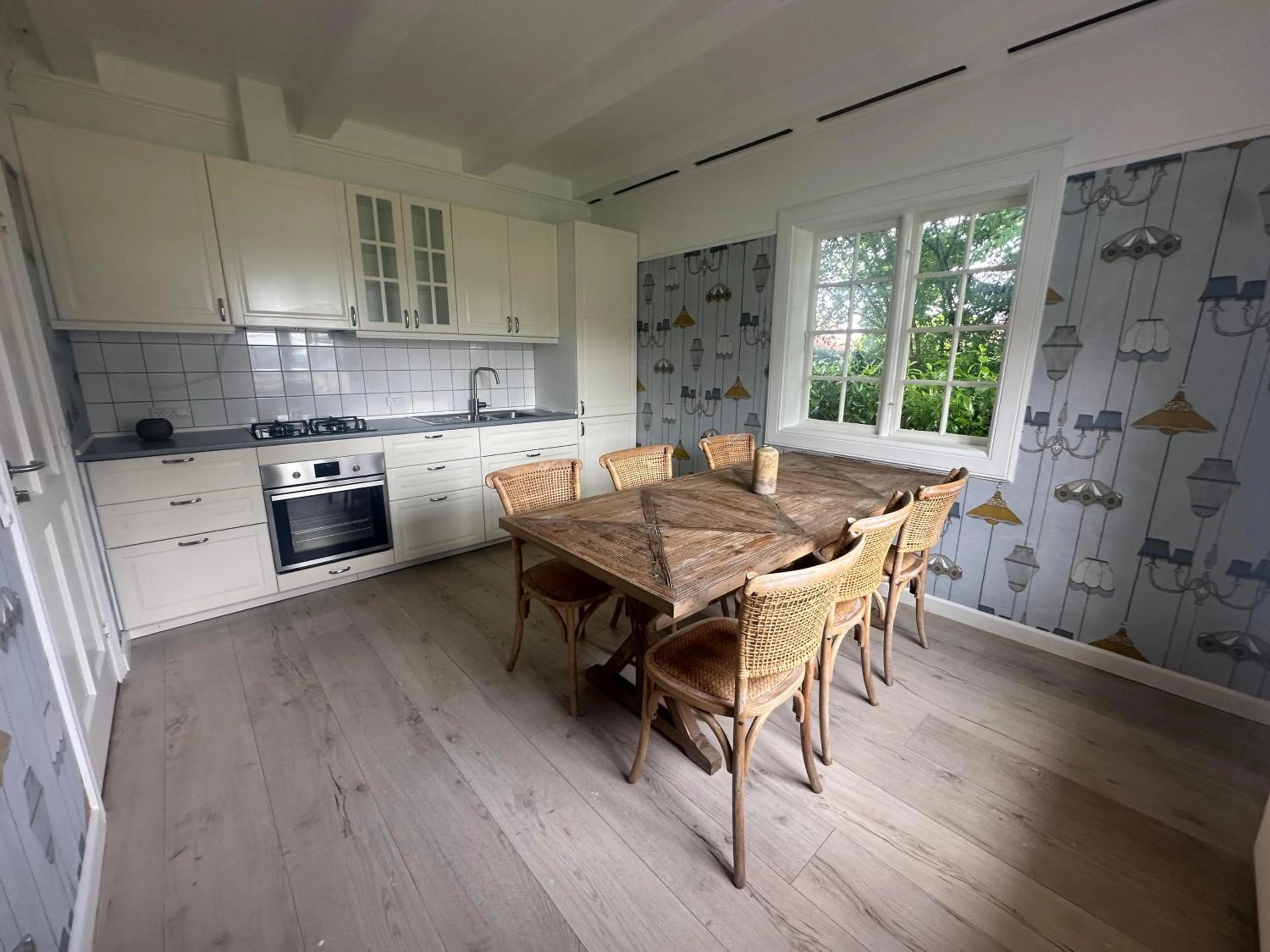 Kitchen or kitchenette in Bandholm Badehotel