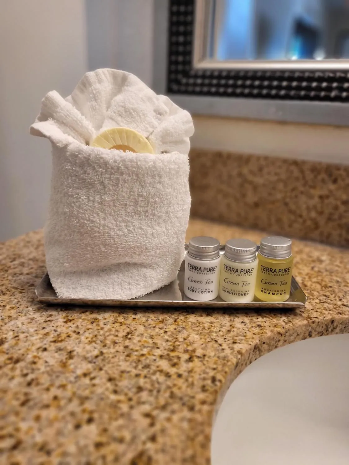 Bathroom in Coco Key Hotel & Water Park Resort
