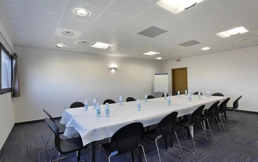 Meeting/conference room in Vacancéole - Résidence Cap Camargue