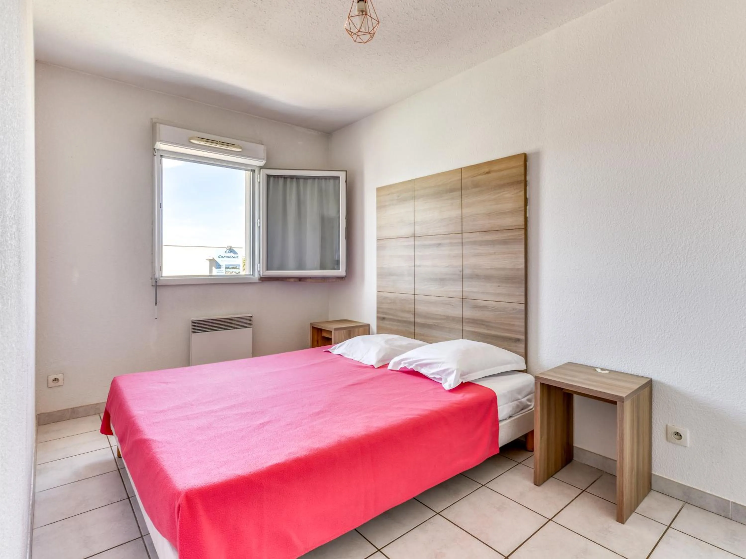 Bedroom, Bed in Vacancéole - Résidence Cap Camargue