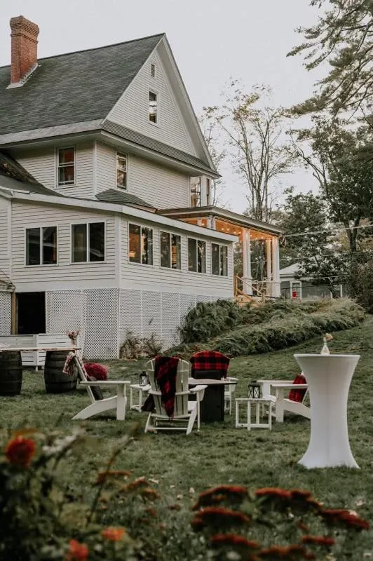 Property building in Noble House Inn