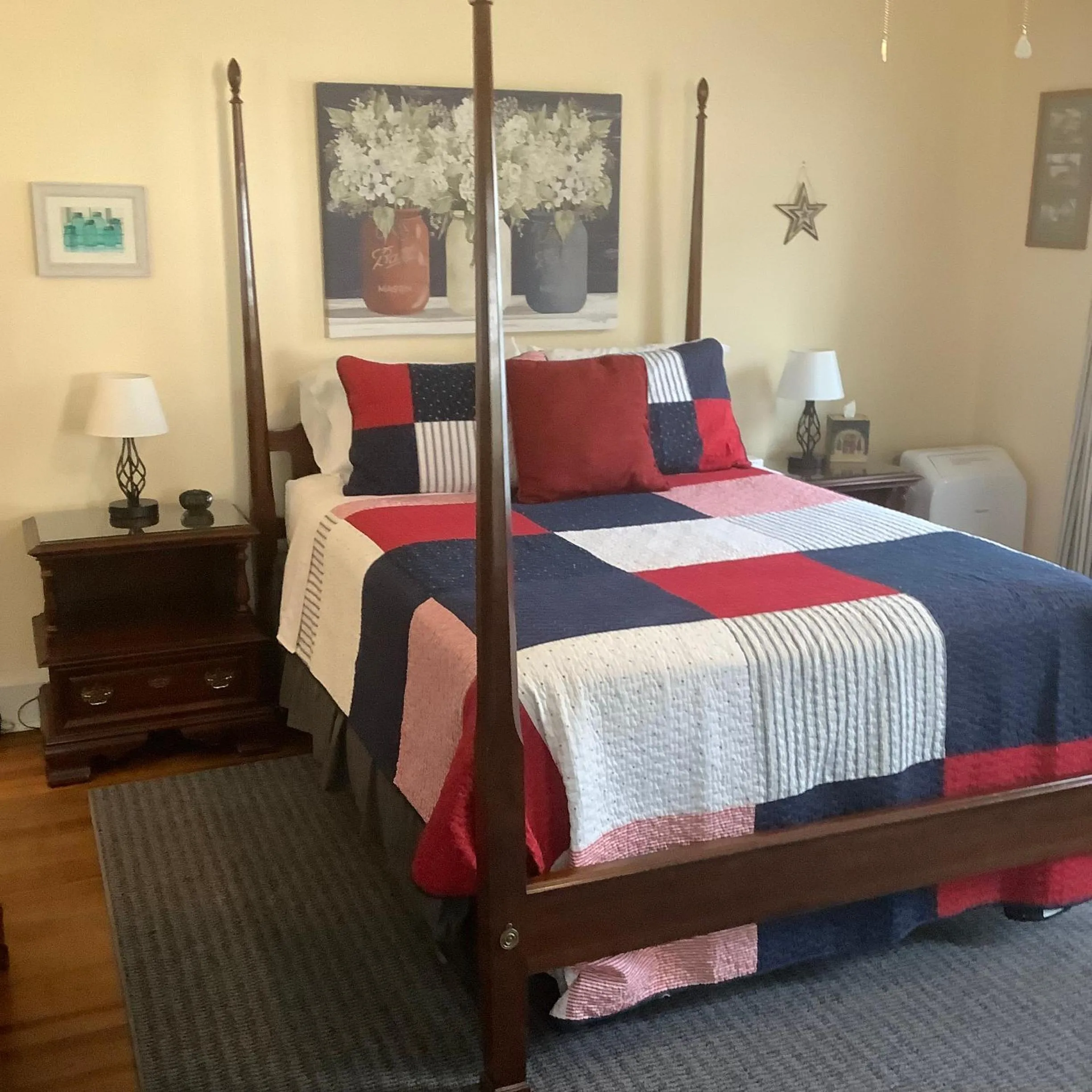 Bed in Terrell House B&B