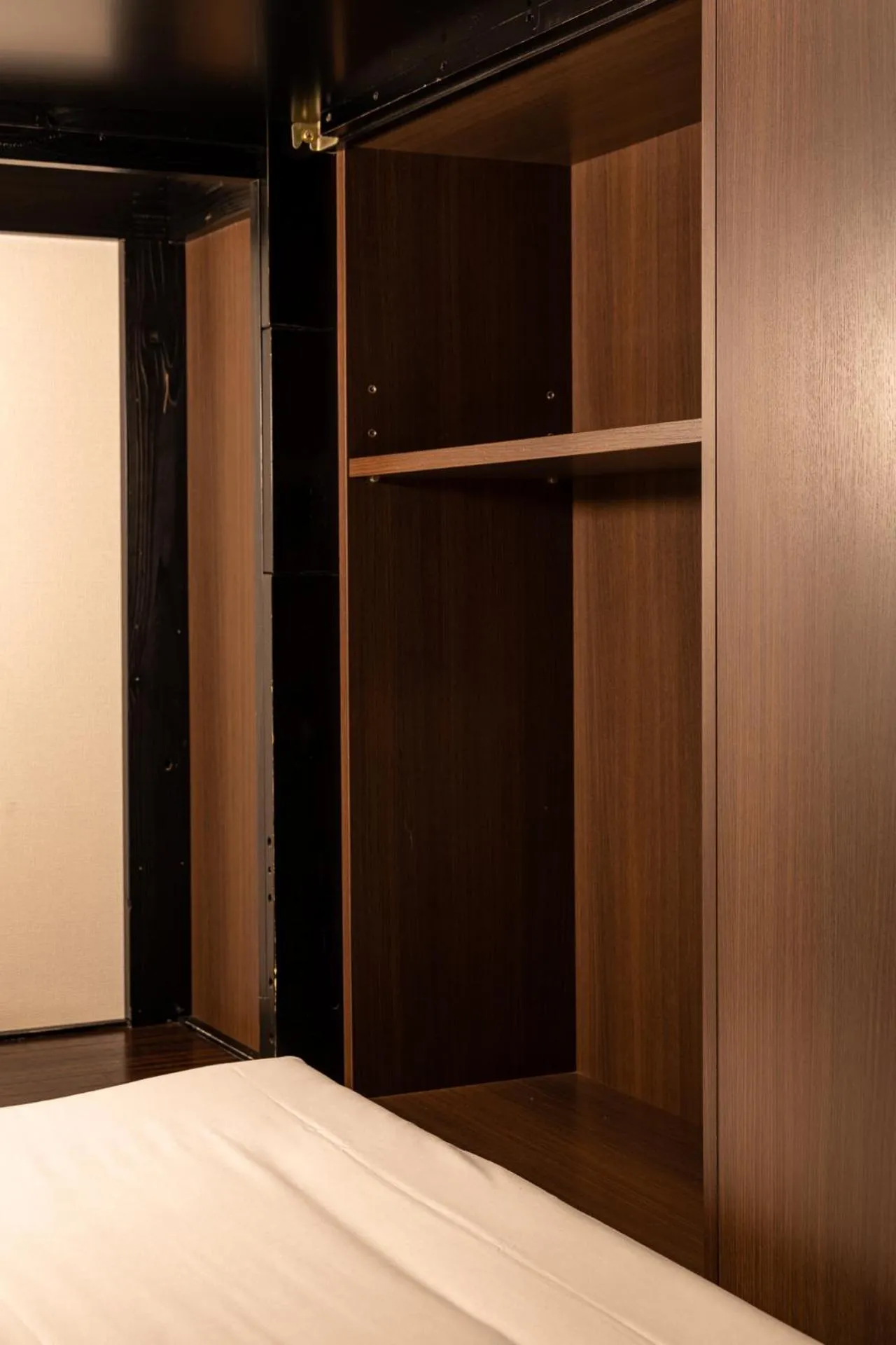 Bed in Hotel Owl Tokyo Nippori