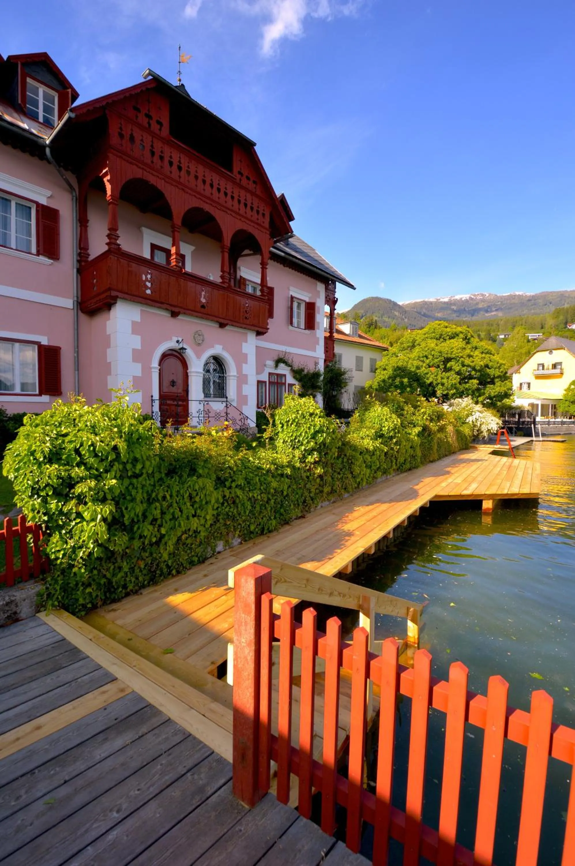 Facade/entrance in Hotel See-Villa