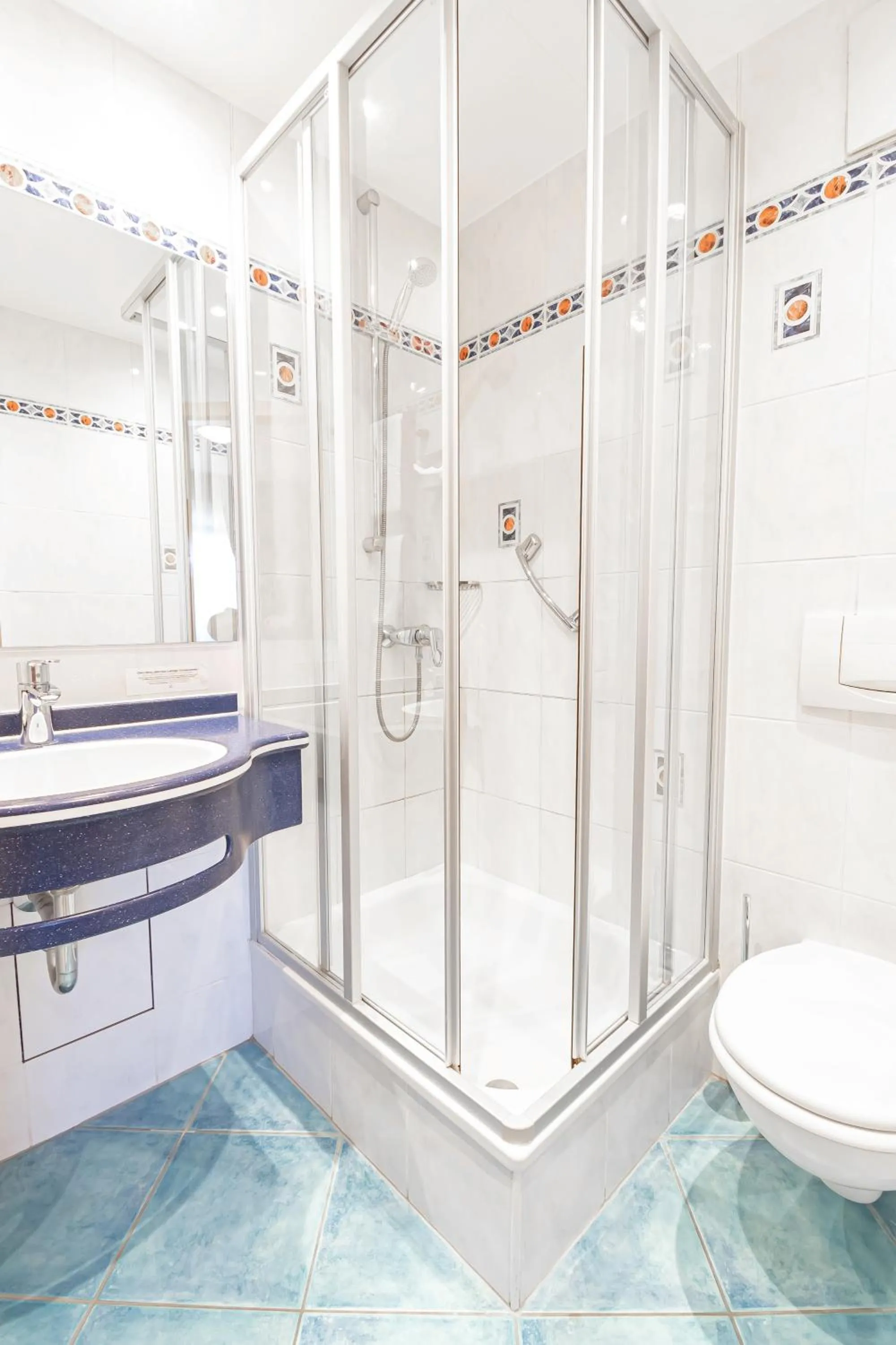 Standard Twin Room in Hotel Re'ser Stuff