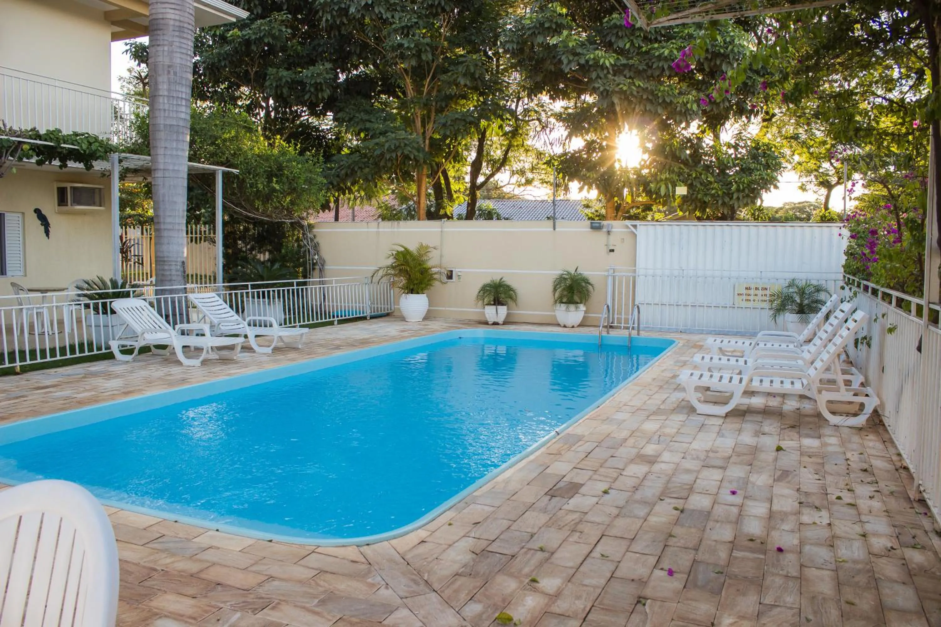 Swimming pool in Pousada Cataratas
