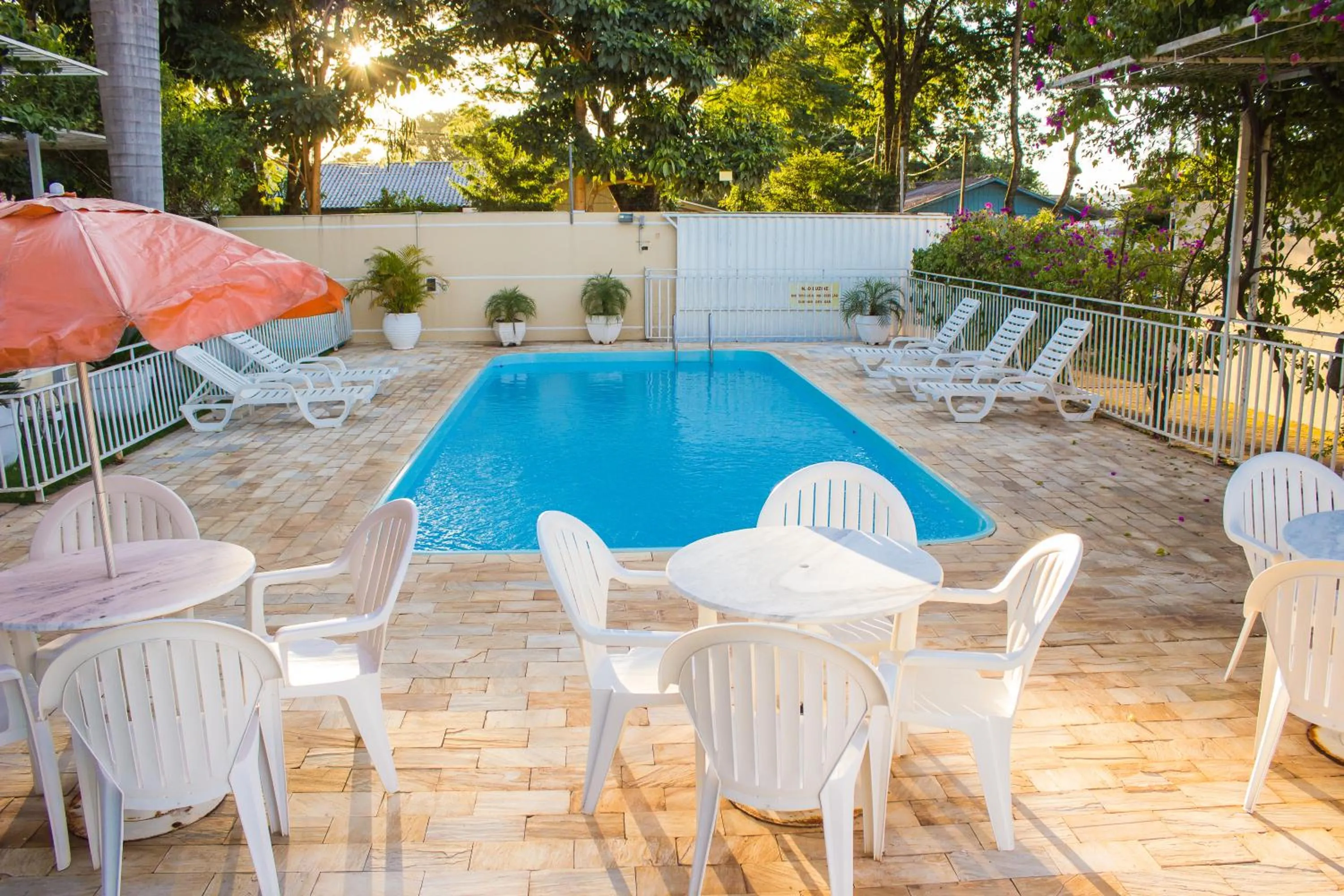 Swimming pool in Pousada Cataratas