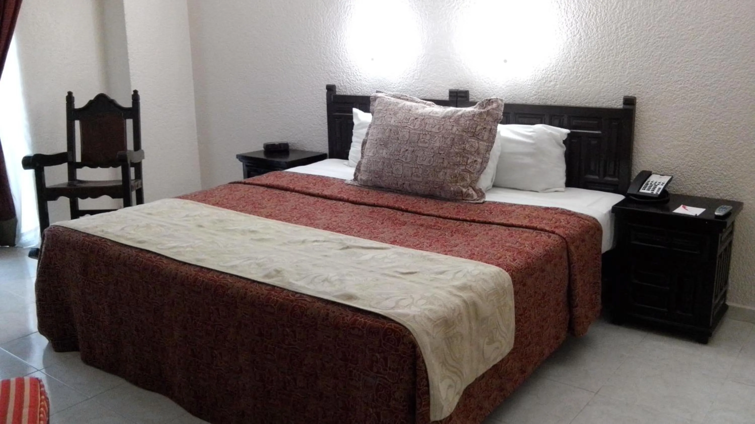 Photo of the whole room, Bed in Hotel Maya Tabasco