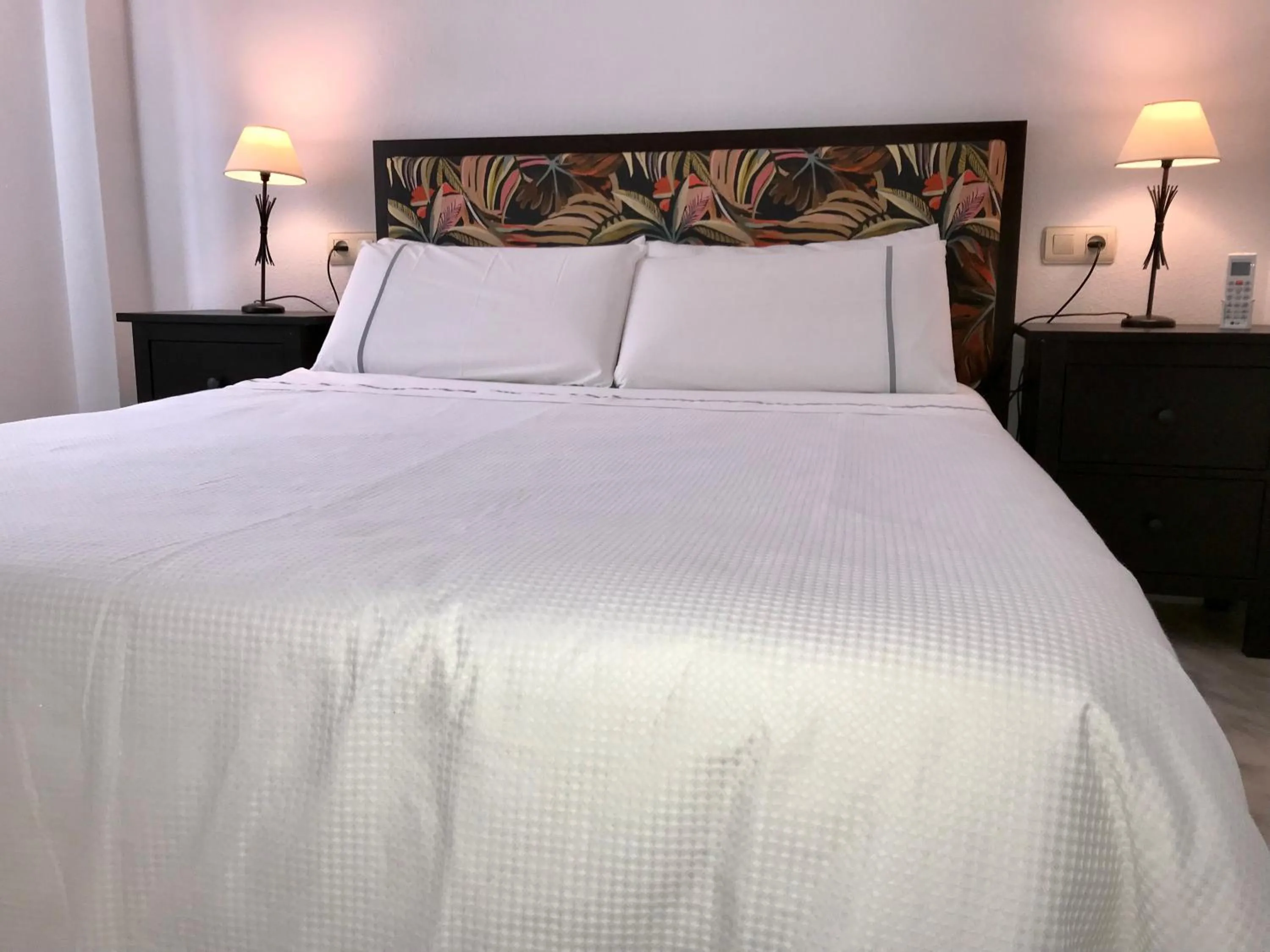 Bed in Residencial las Flores Marbella