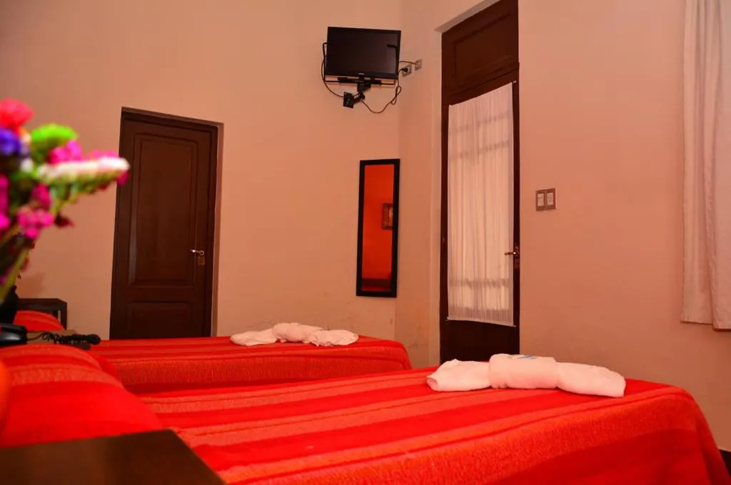 Bed in Hotel La Giralda