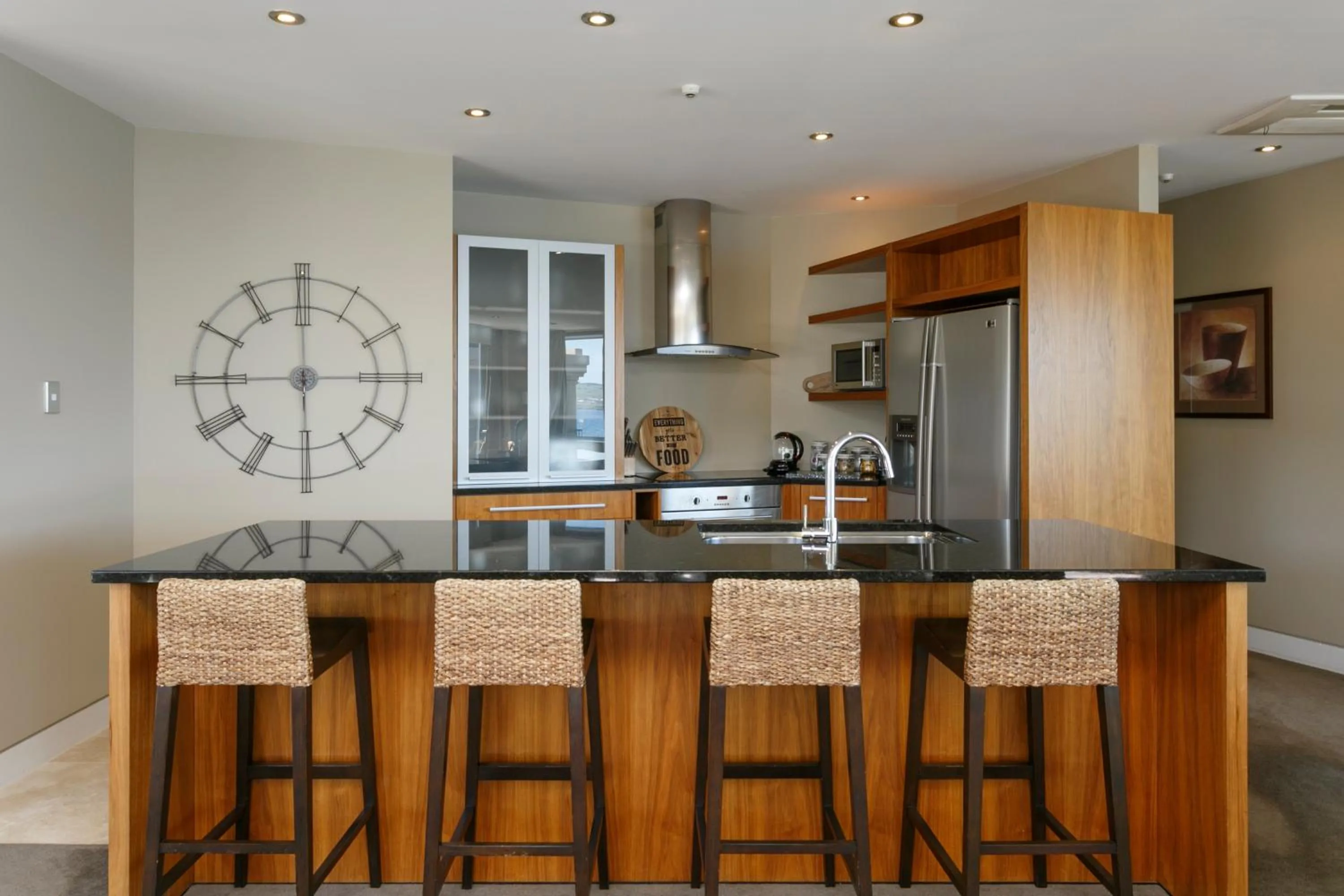 Kitchen or kitchenette in The Reef Resort