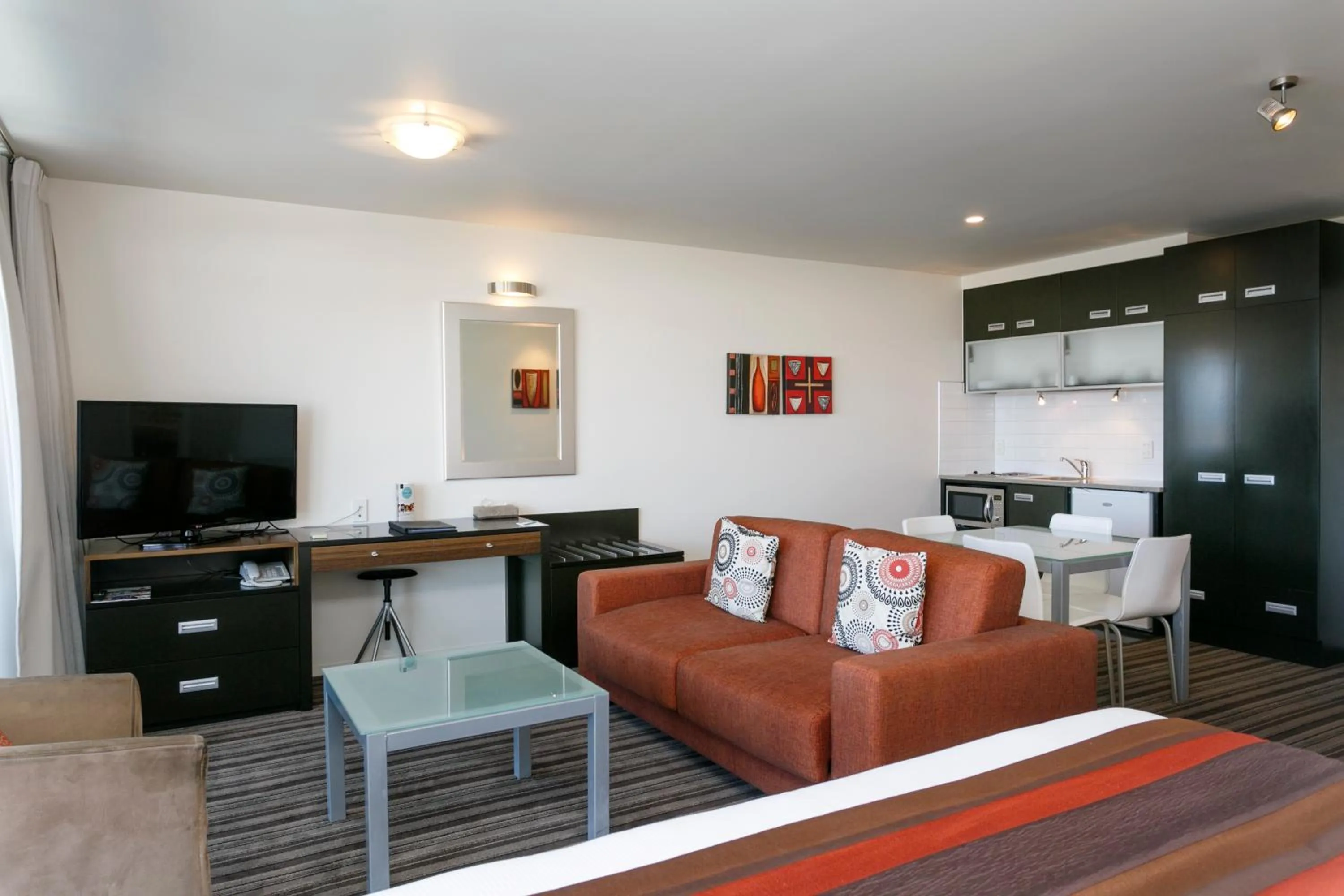 TV and multimedia in The Reef Resort