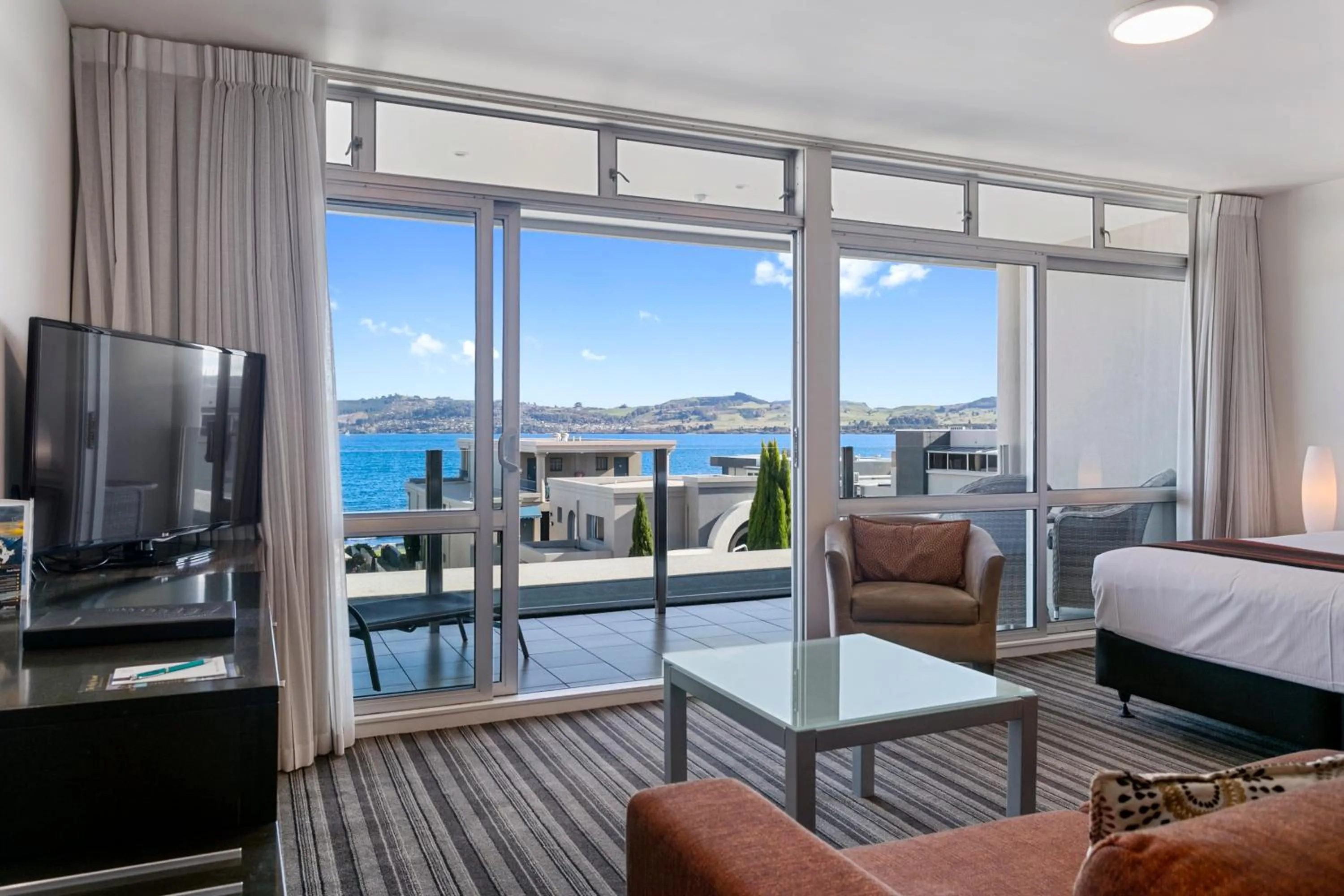 TV and multimedia in The Reef Resort