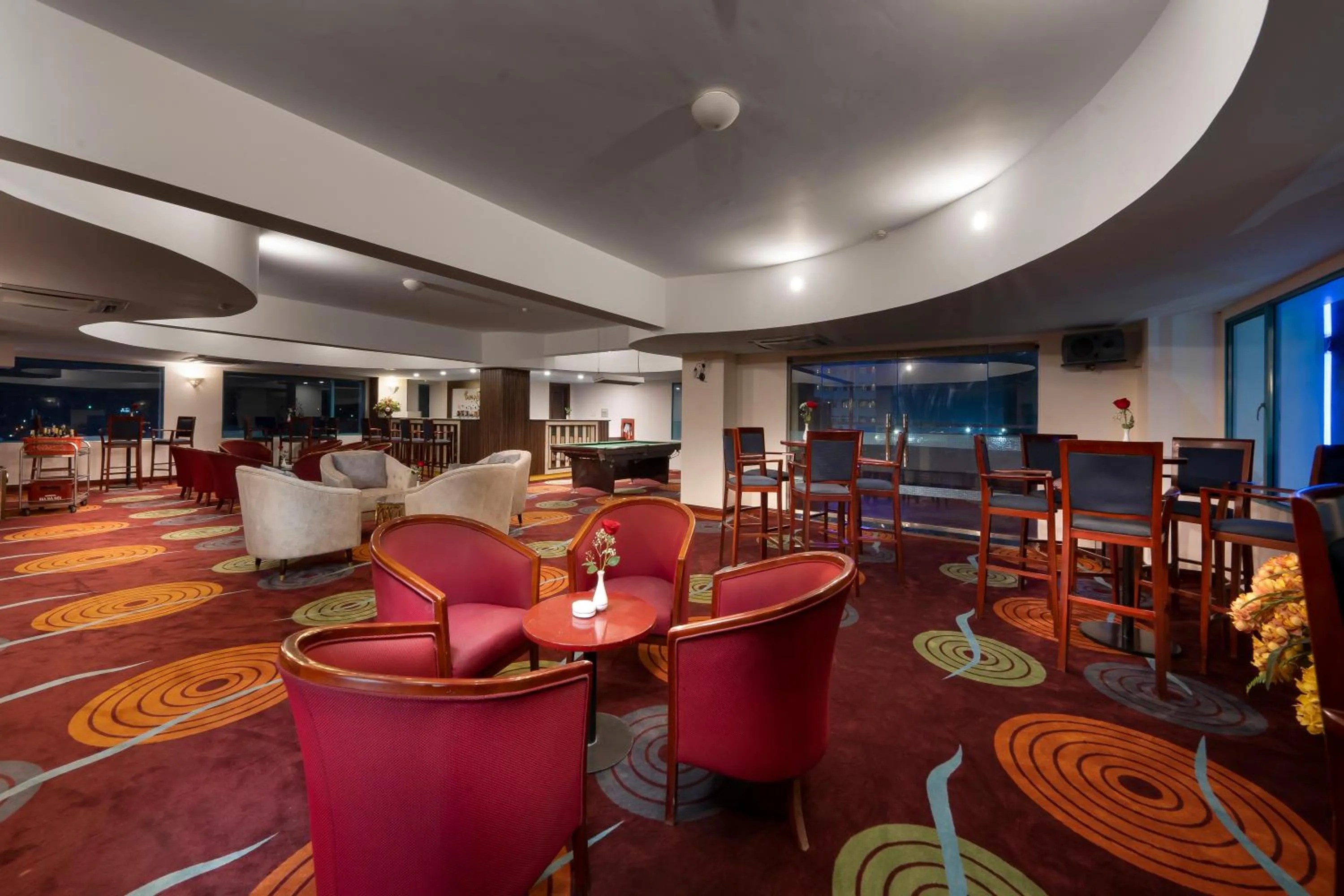 Restaurant/places to eat in Mithrin Hotel Halong