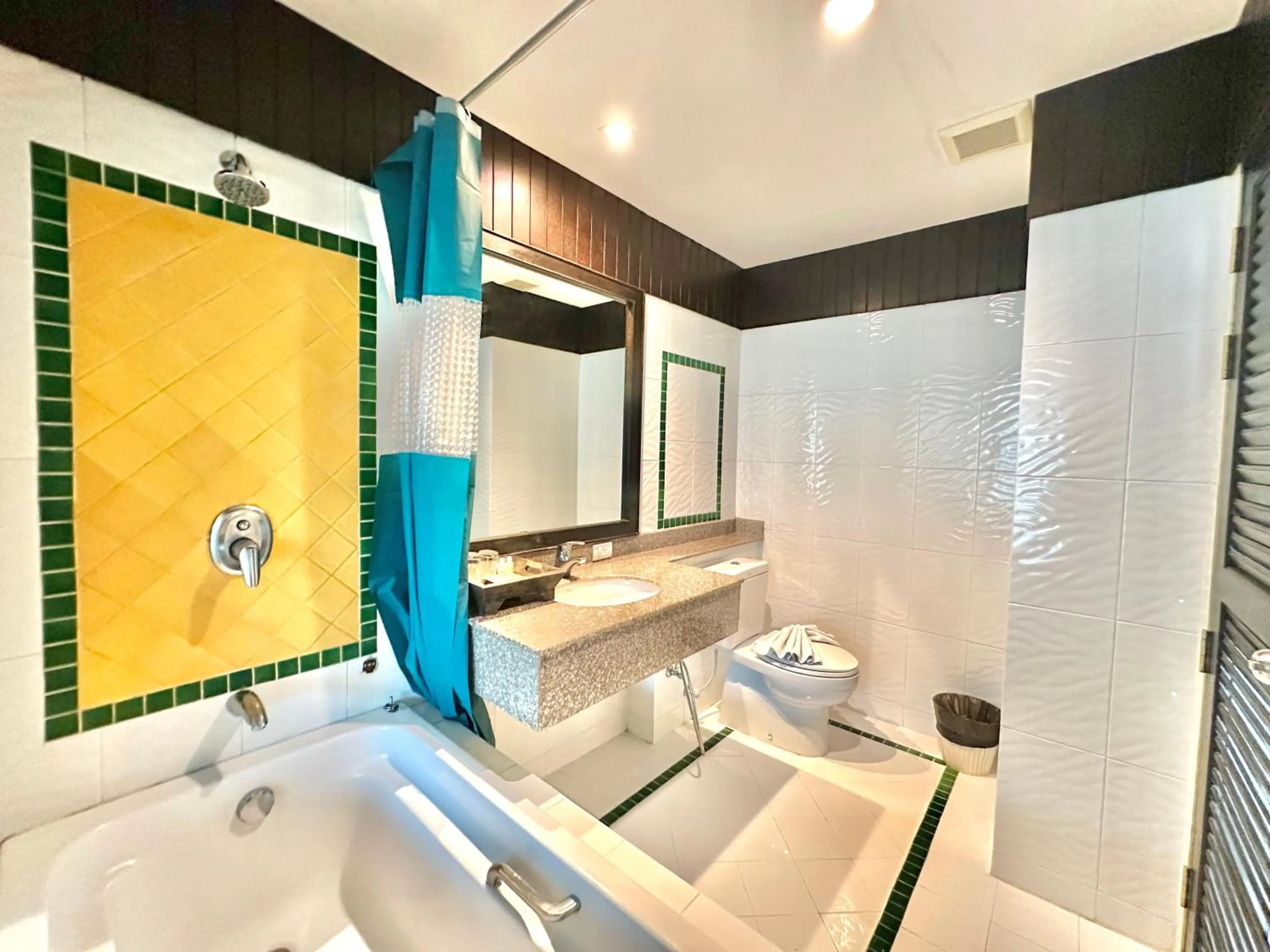 Shower in APK Resort Patong