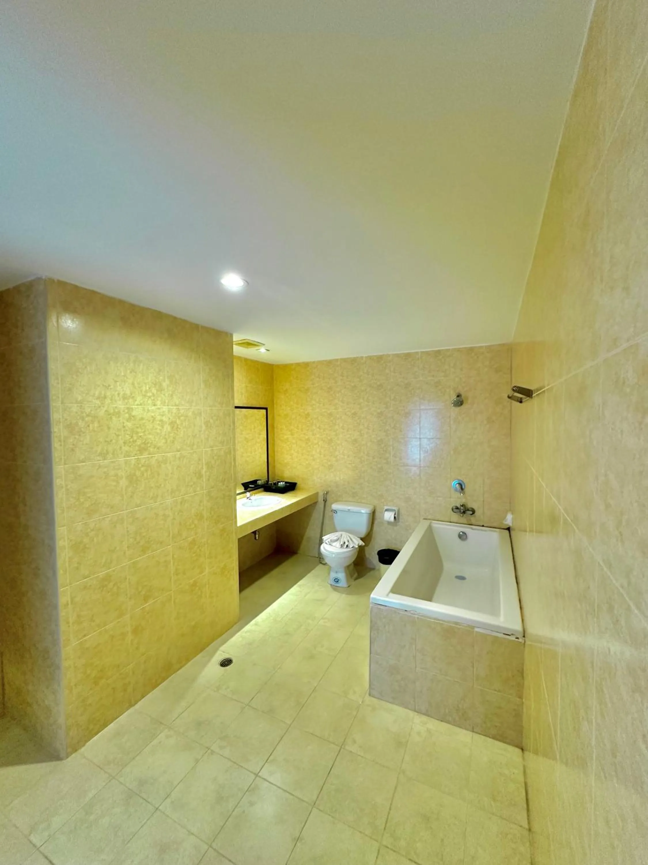 Hot Tub in APK Resort Patong