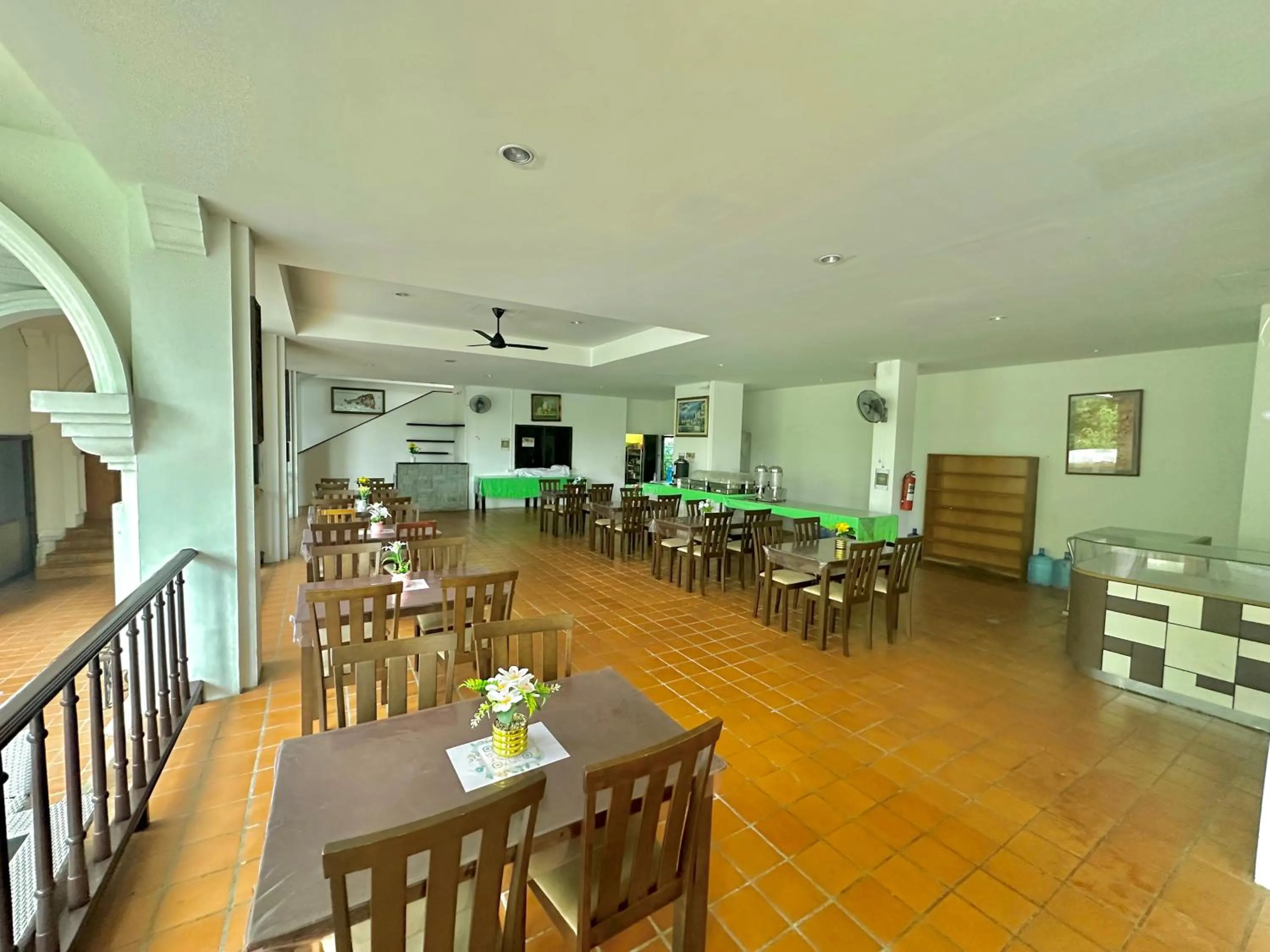 Restaurant/places to eat in APK Resort Patong