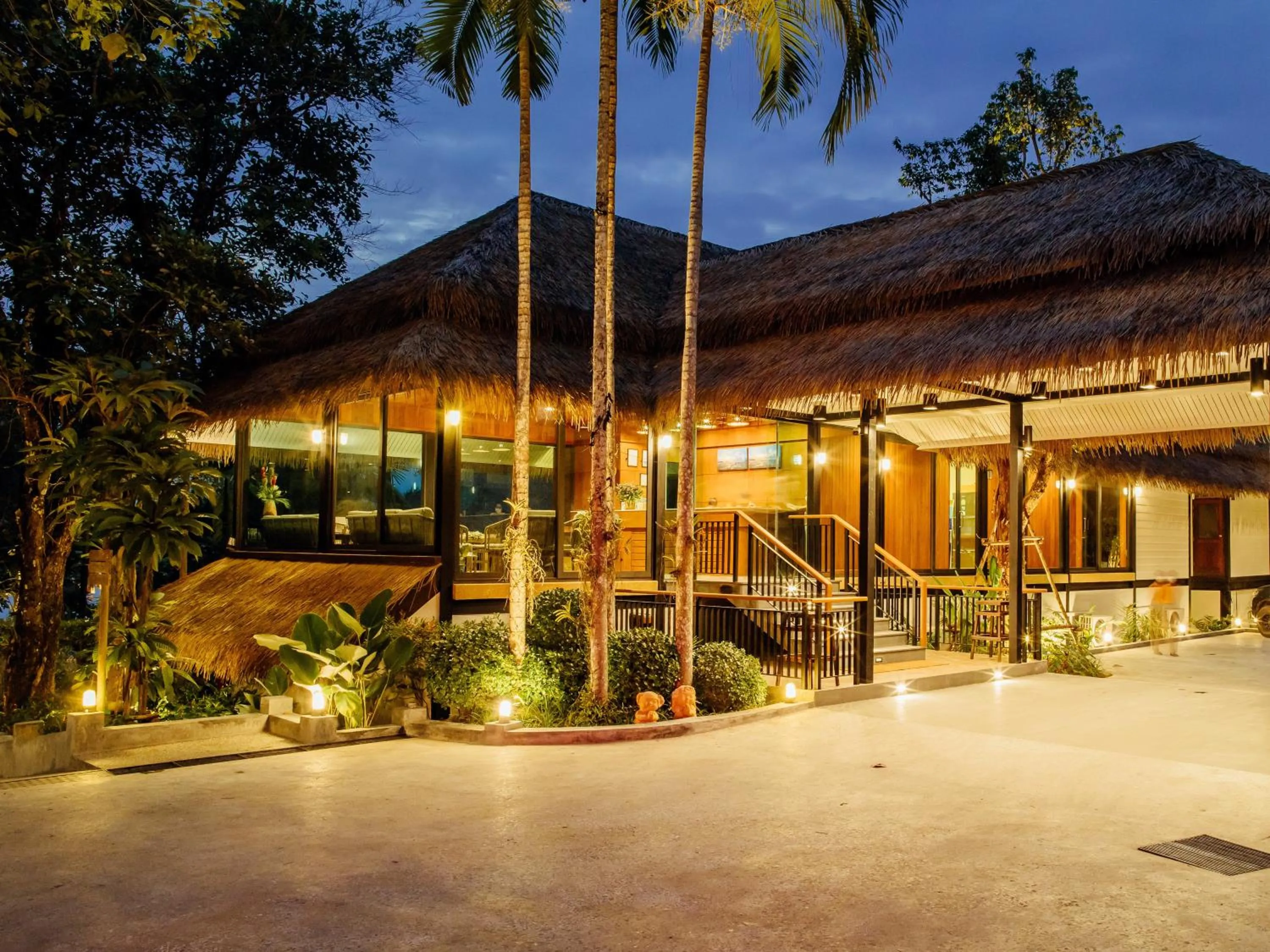 Lobby or reception in Tup Kaek Sunset Beach Resort-SHA Plus