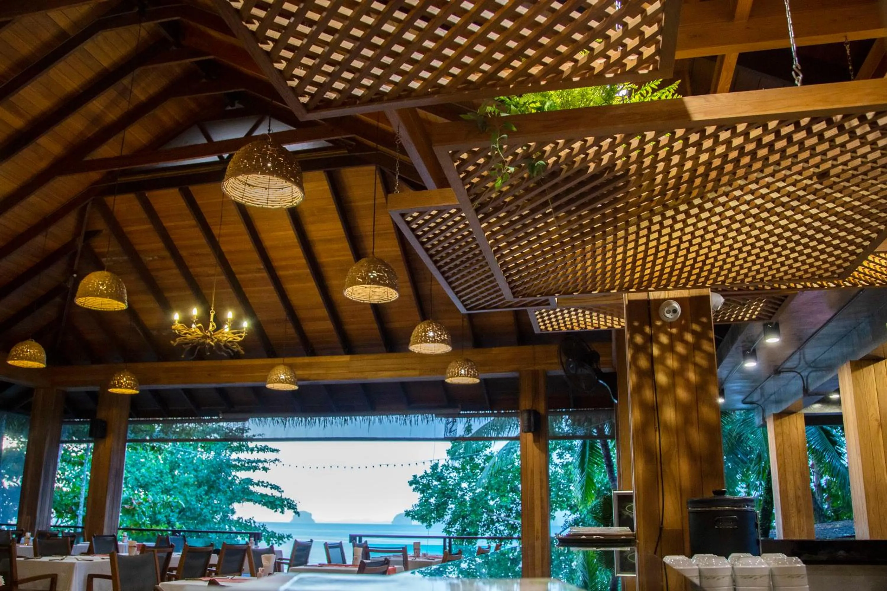 Restaurant/places to eat in Tup Kaek Sunset Beach Resort-SHA Plus