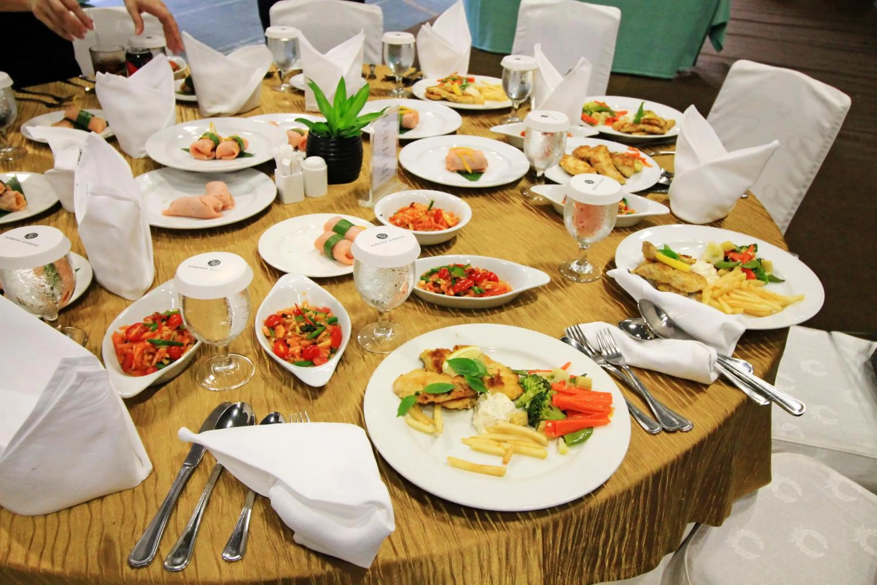 Food and drinks in Banyu Biru Villa