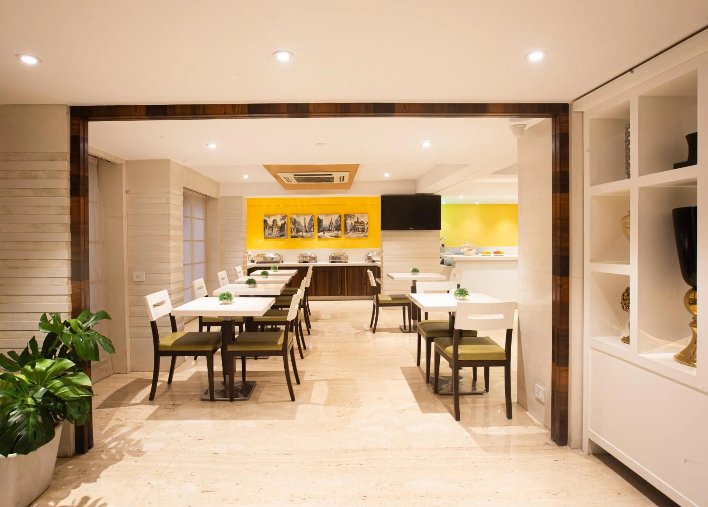 Hotel Bawa Continental