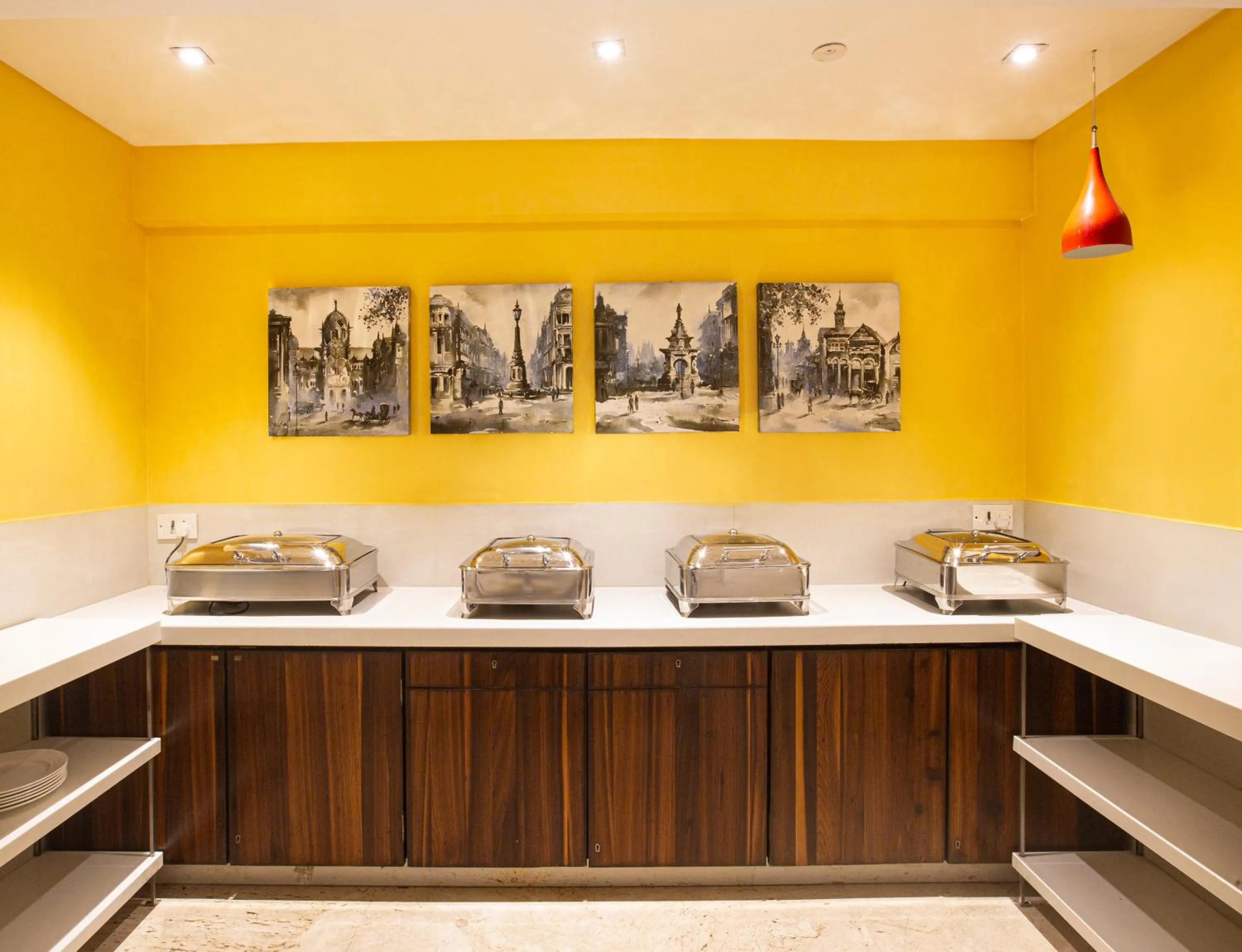 Hotel Bawa Continental