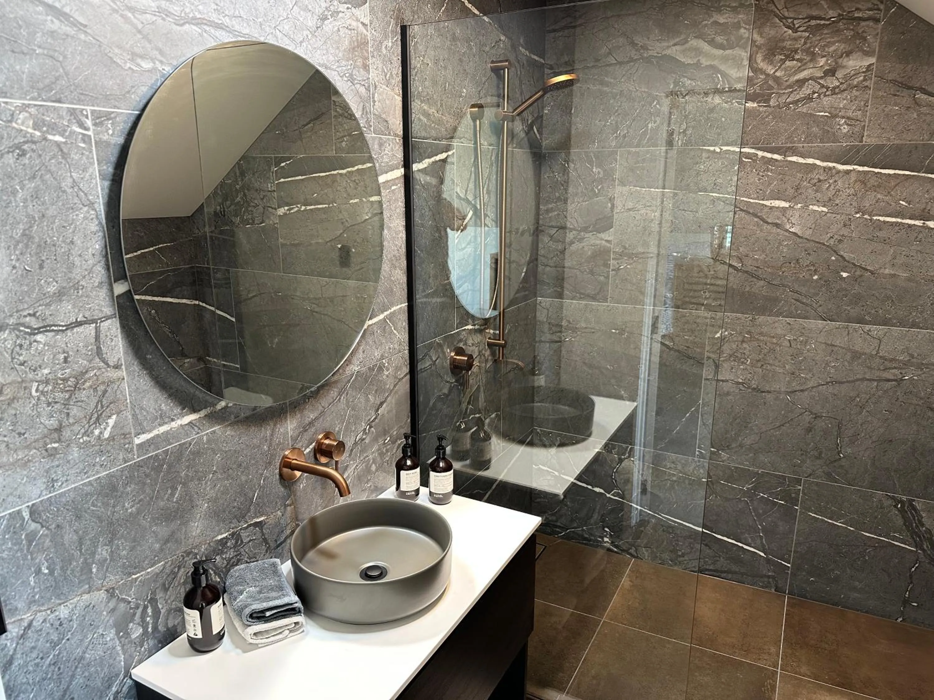 Bathroom in KARANDA BnB