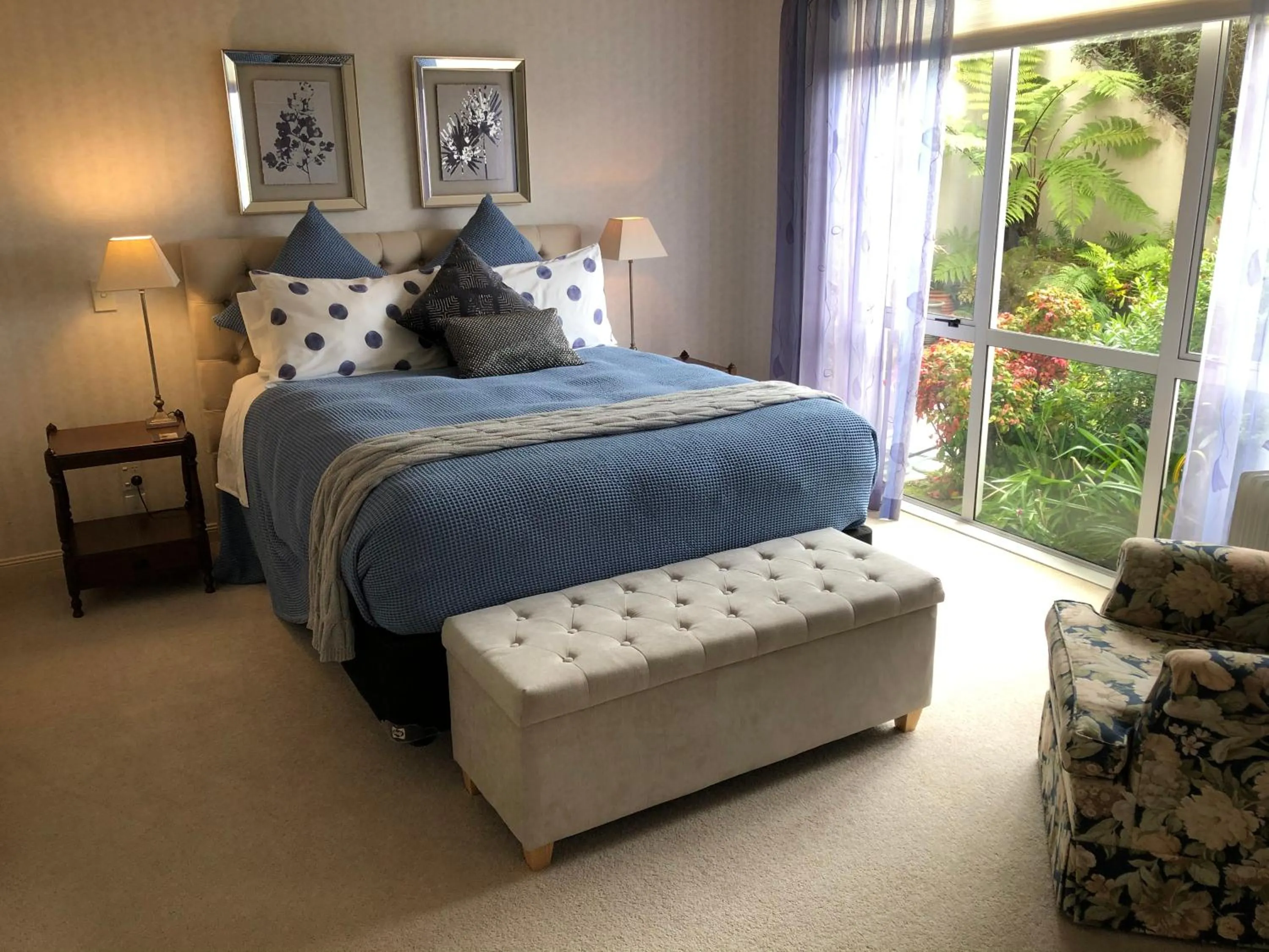 Property building, Bed in KARANDA BnB