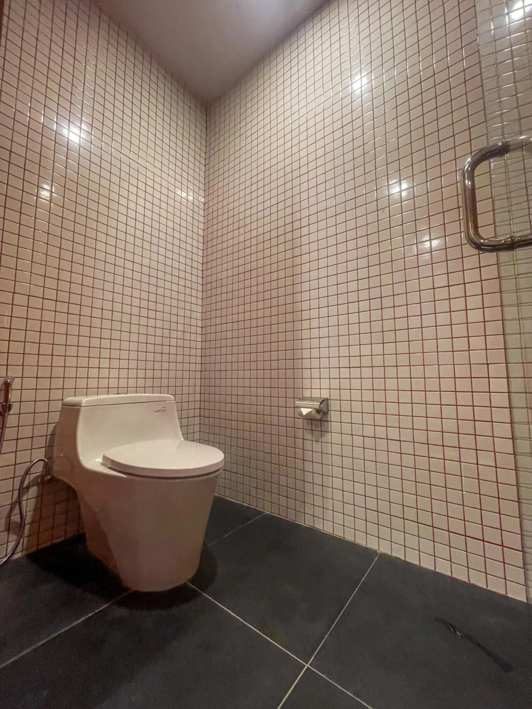 Toilet in KTM Resort Batam