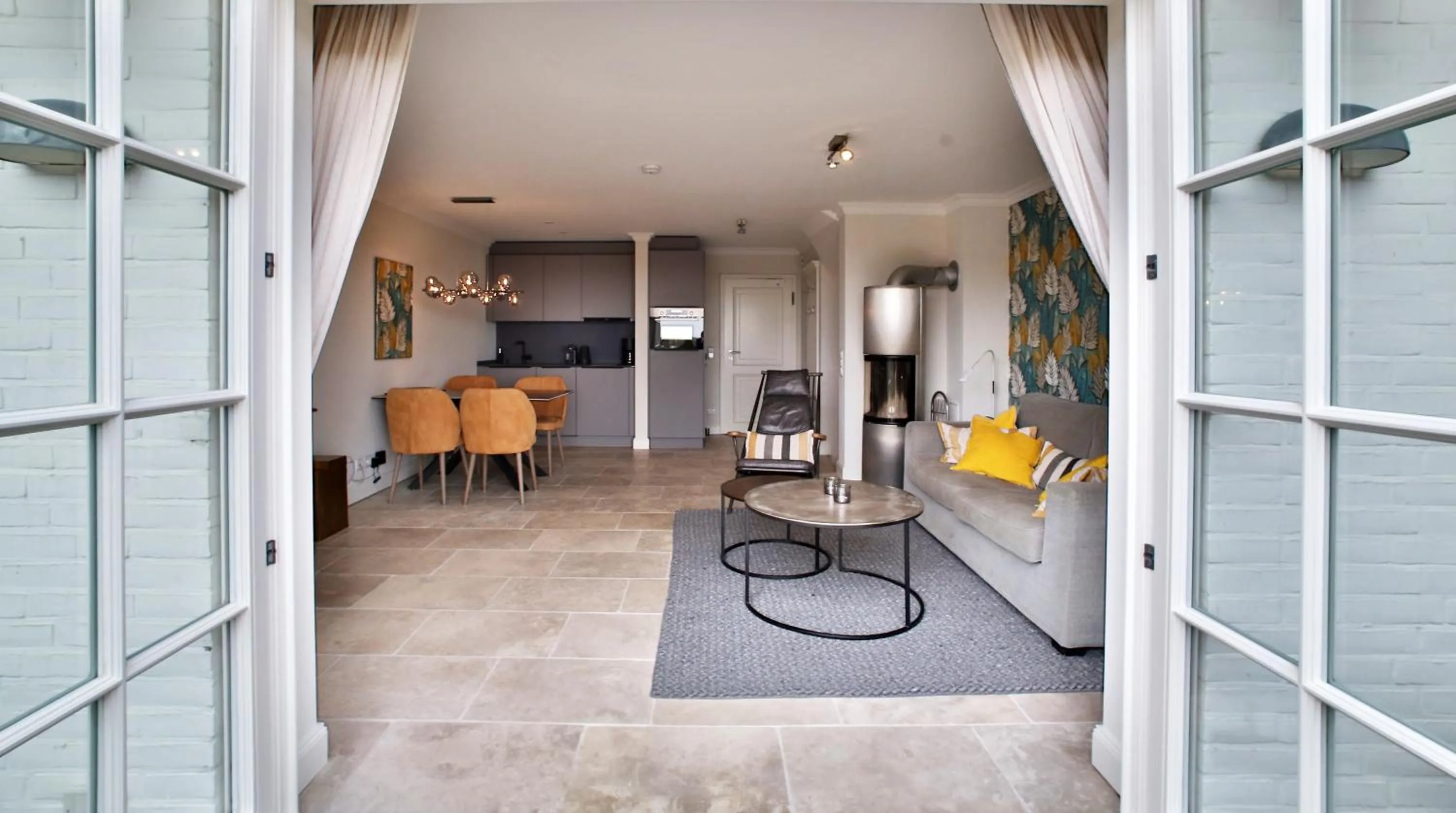 Kitchen or kitchenette in ApartHotel Seepferdchen