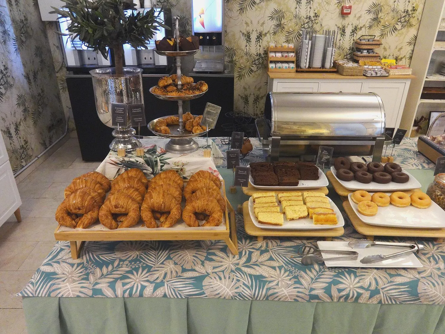 Breakfast in Hotel Lloret Ramblas