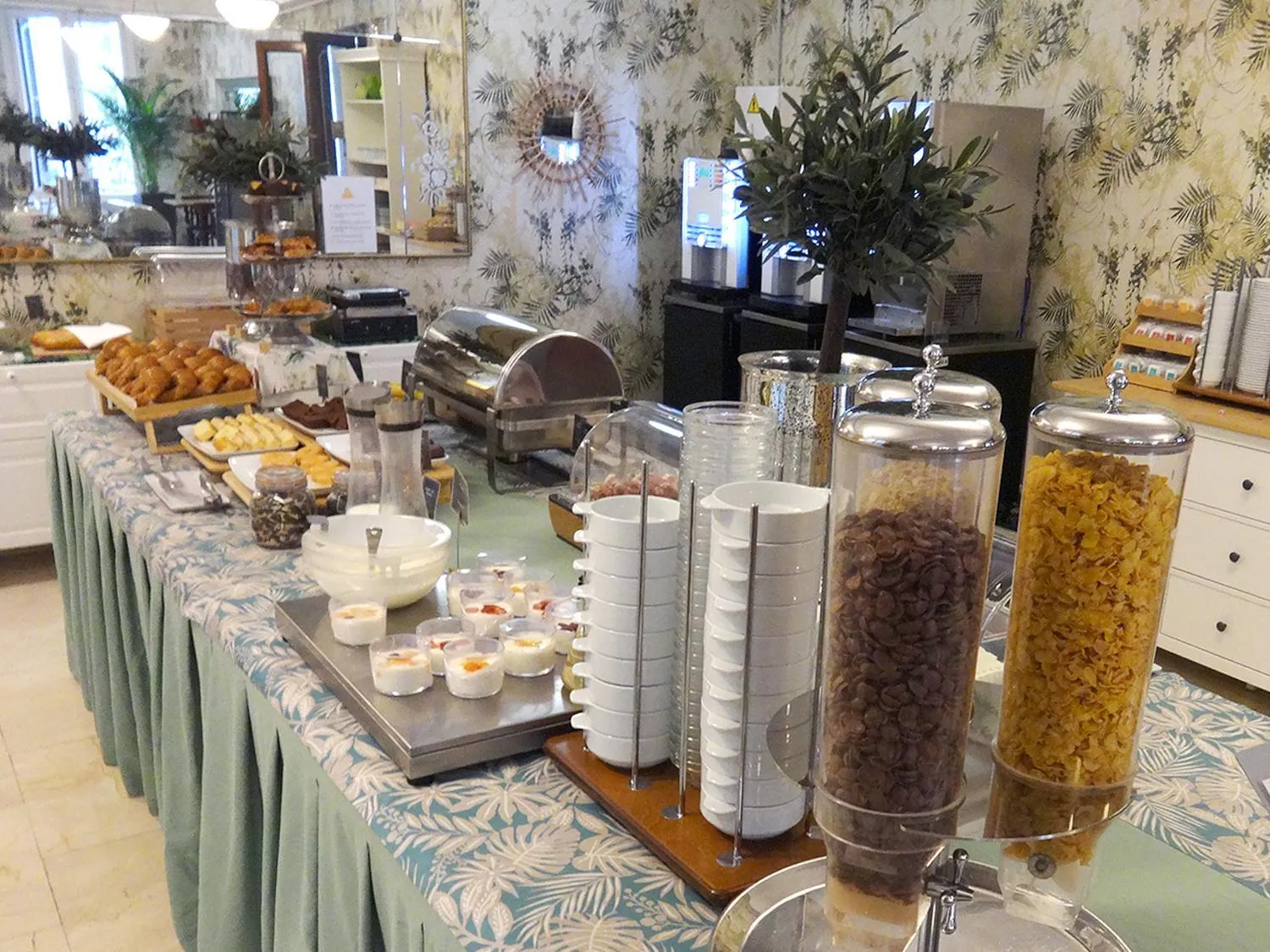 Food in Hotel Lloret Ramblas