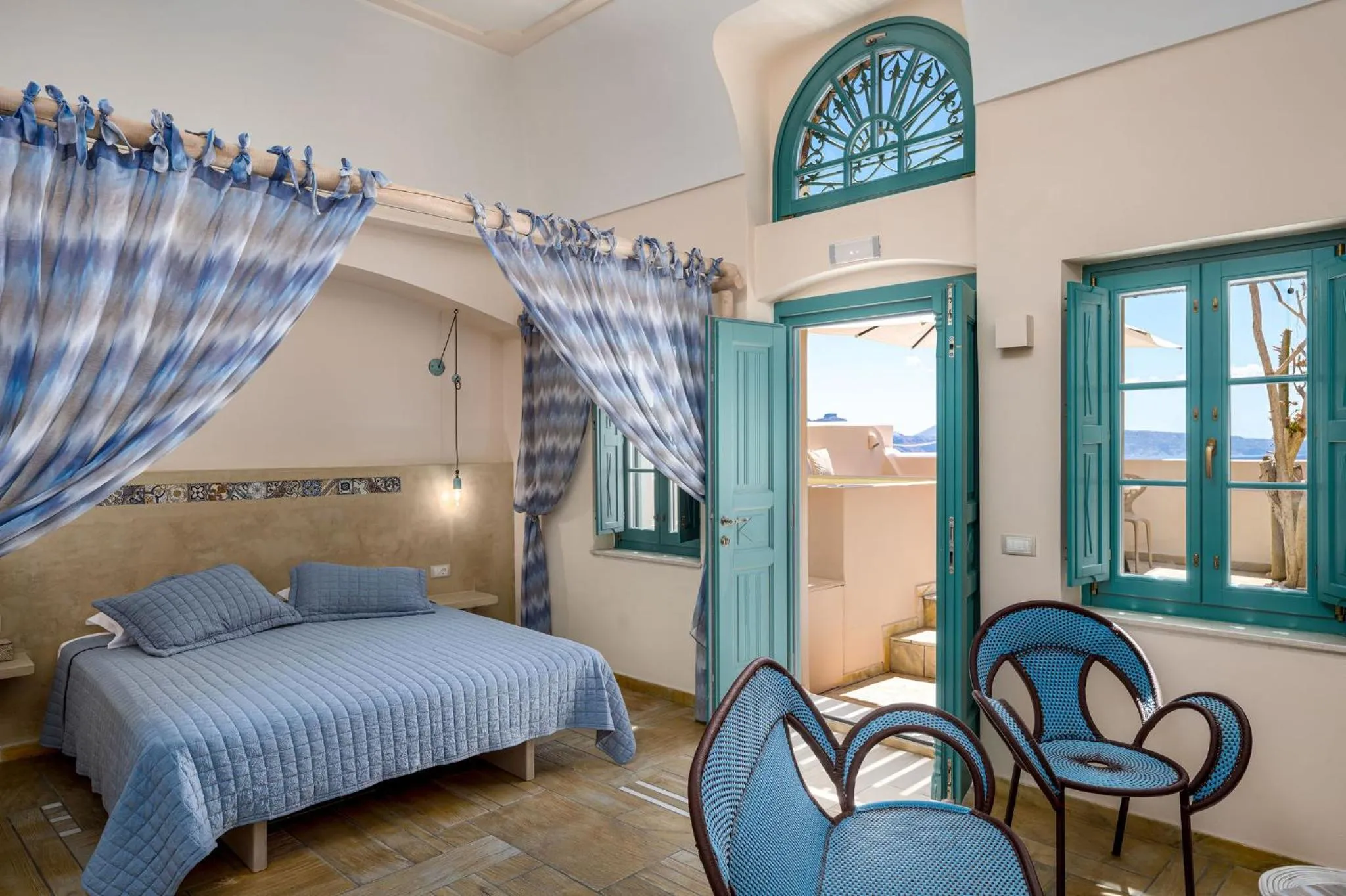 Bed in Passion Blue Villas